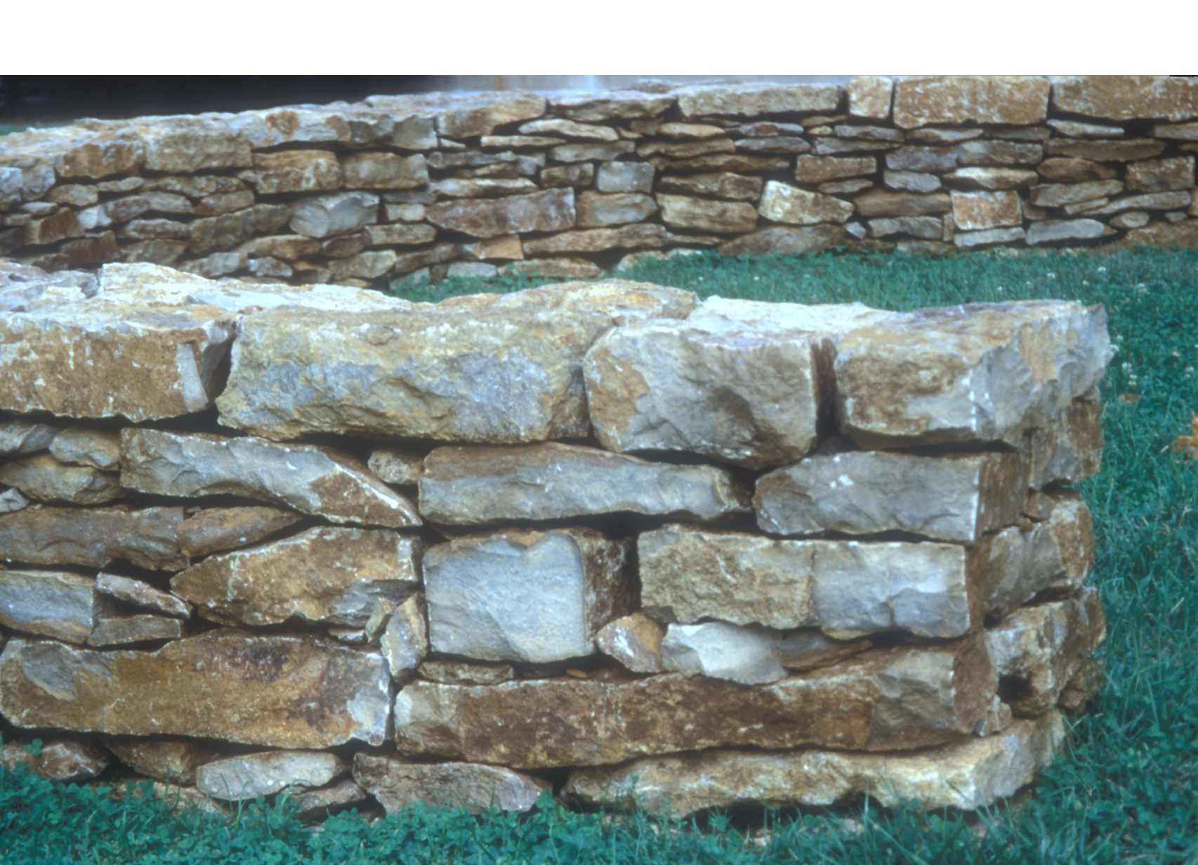  Detail of dry stone masonry. 
