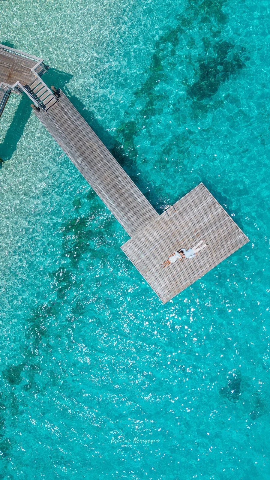 vue arienne couple Bora bora drone