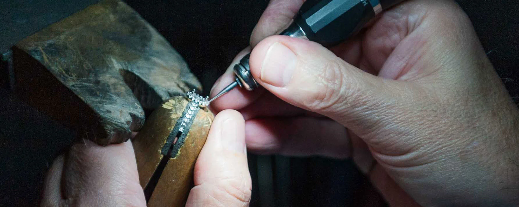 handcrafted-jewellery-designs.jpg