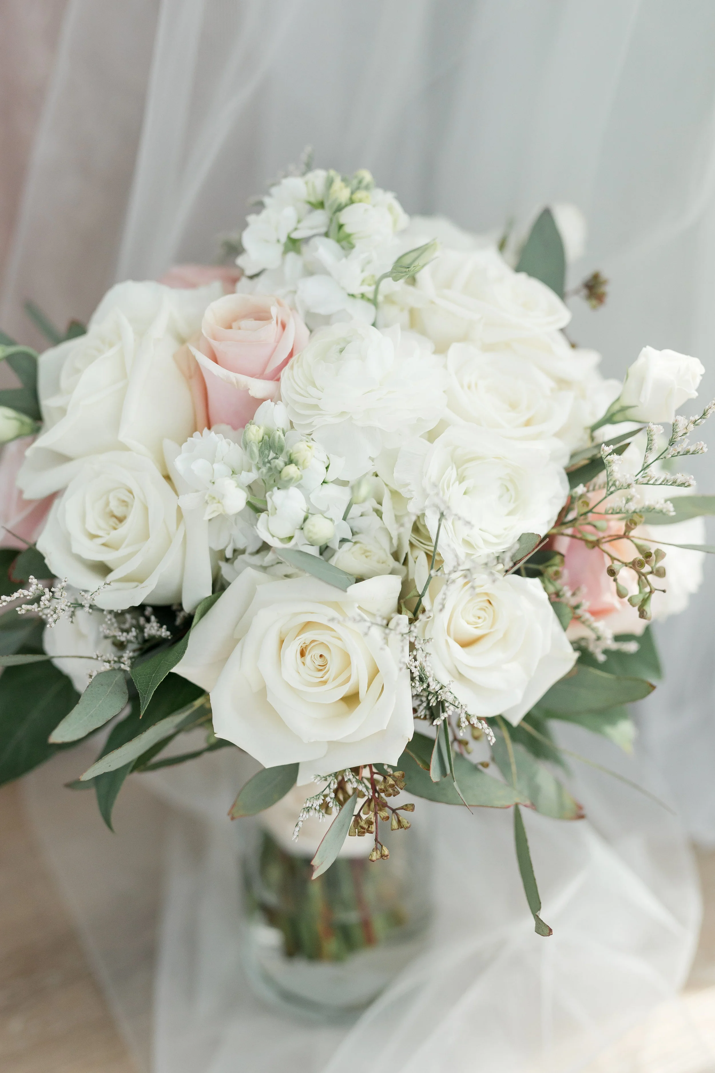 Ranunculus Blog Milwaukee Florist Menomonee Falls Pewaukee Bank Of Flowers