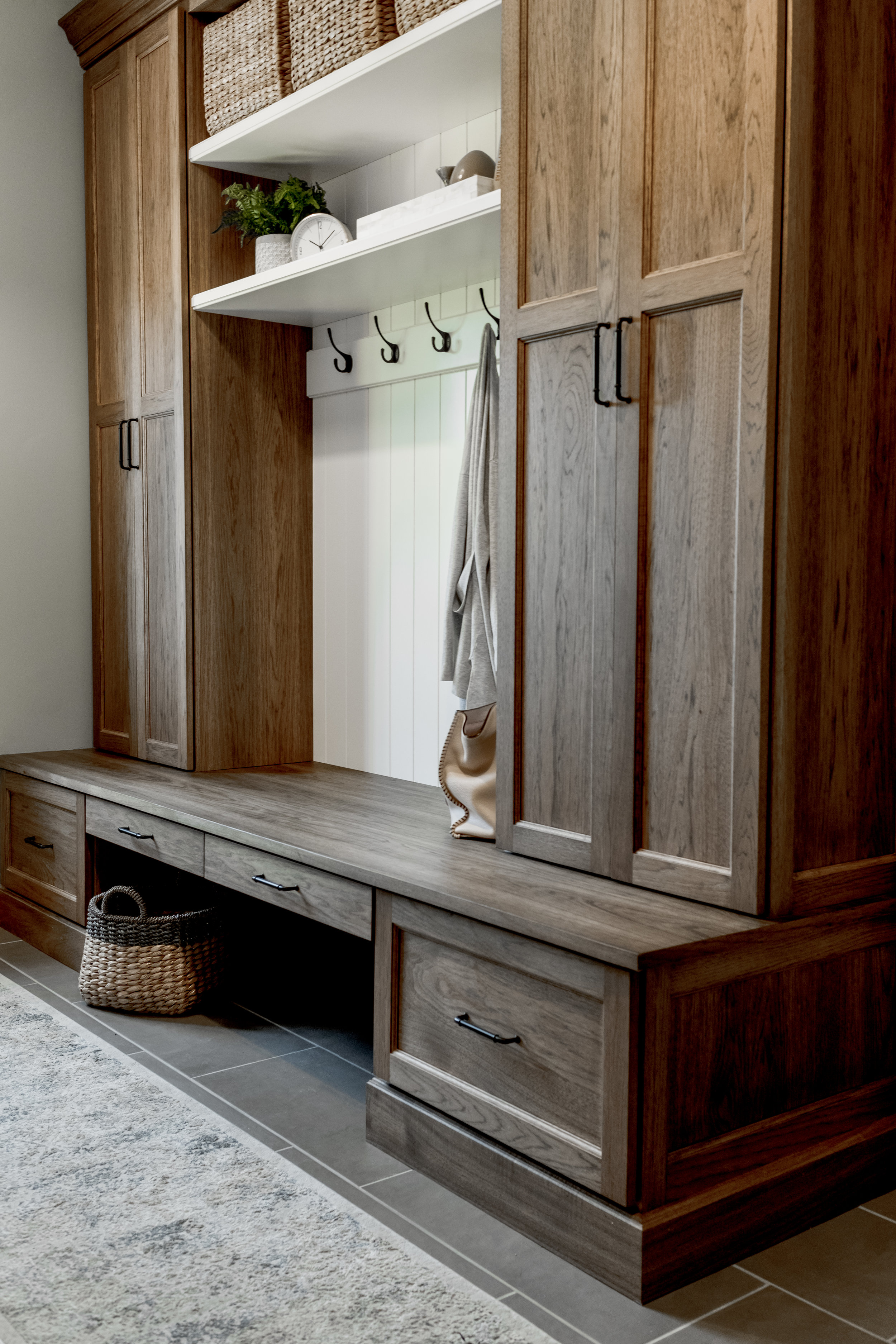 The Onyx Collection  Midwest Cabinetry & Design
