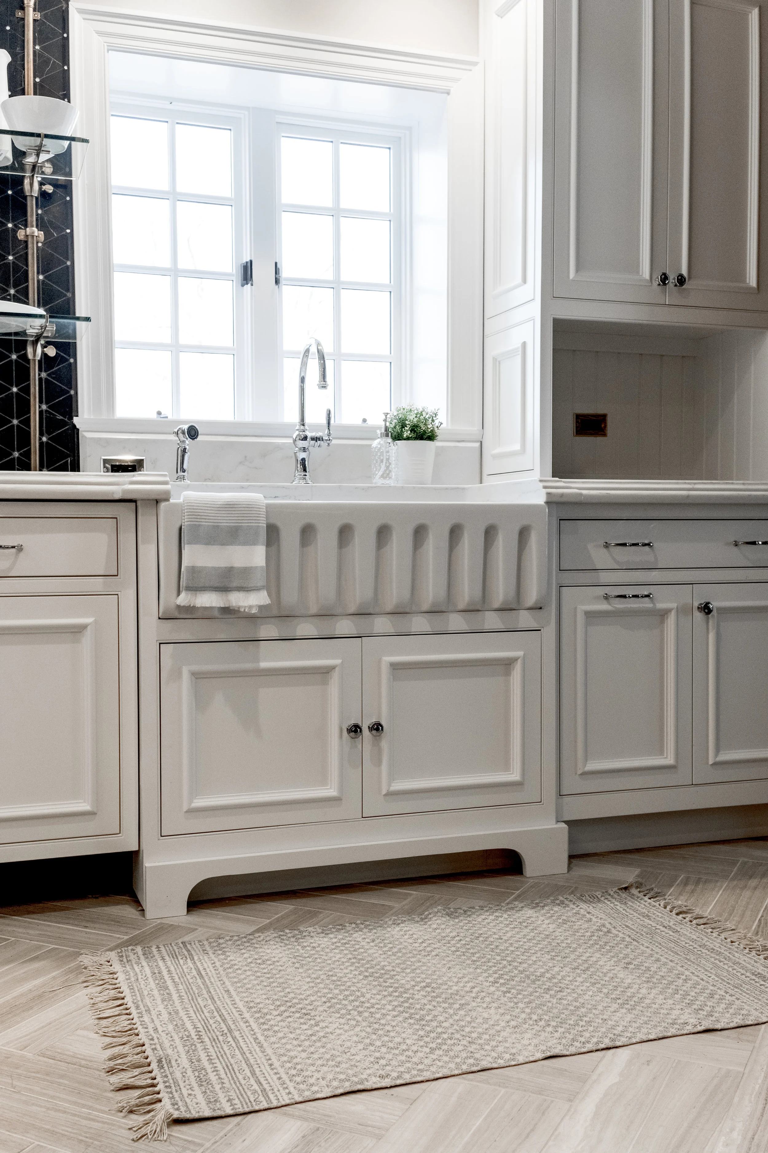 Chrome accents in 1920’s remodeled kitchen