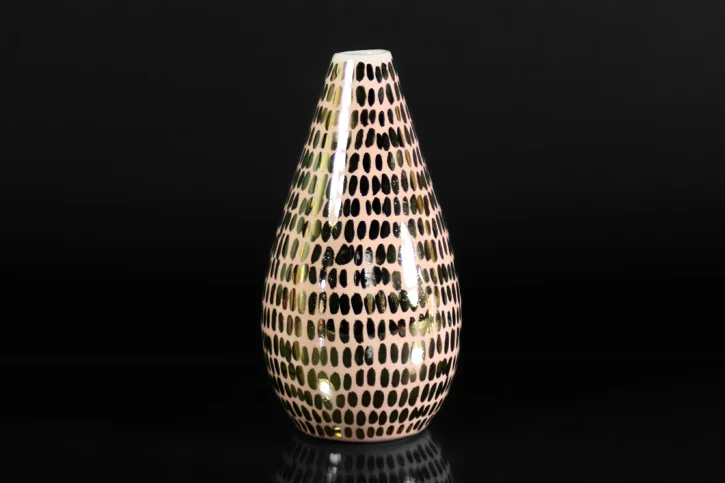 Peach Vase w/ Gold Dashes