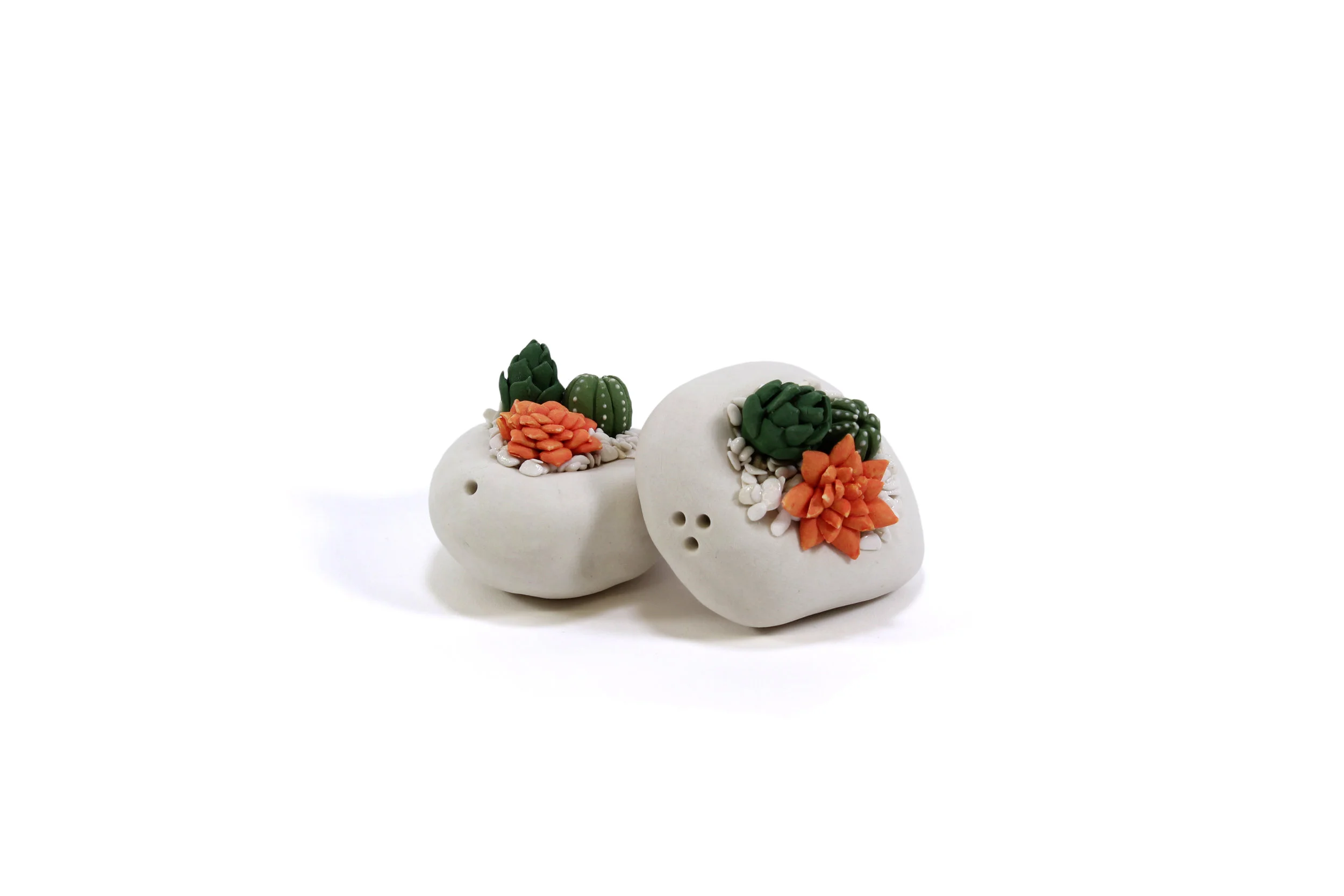 Rock Salt & Pepper Shaker