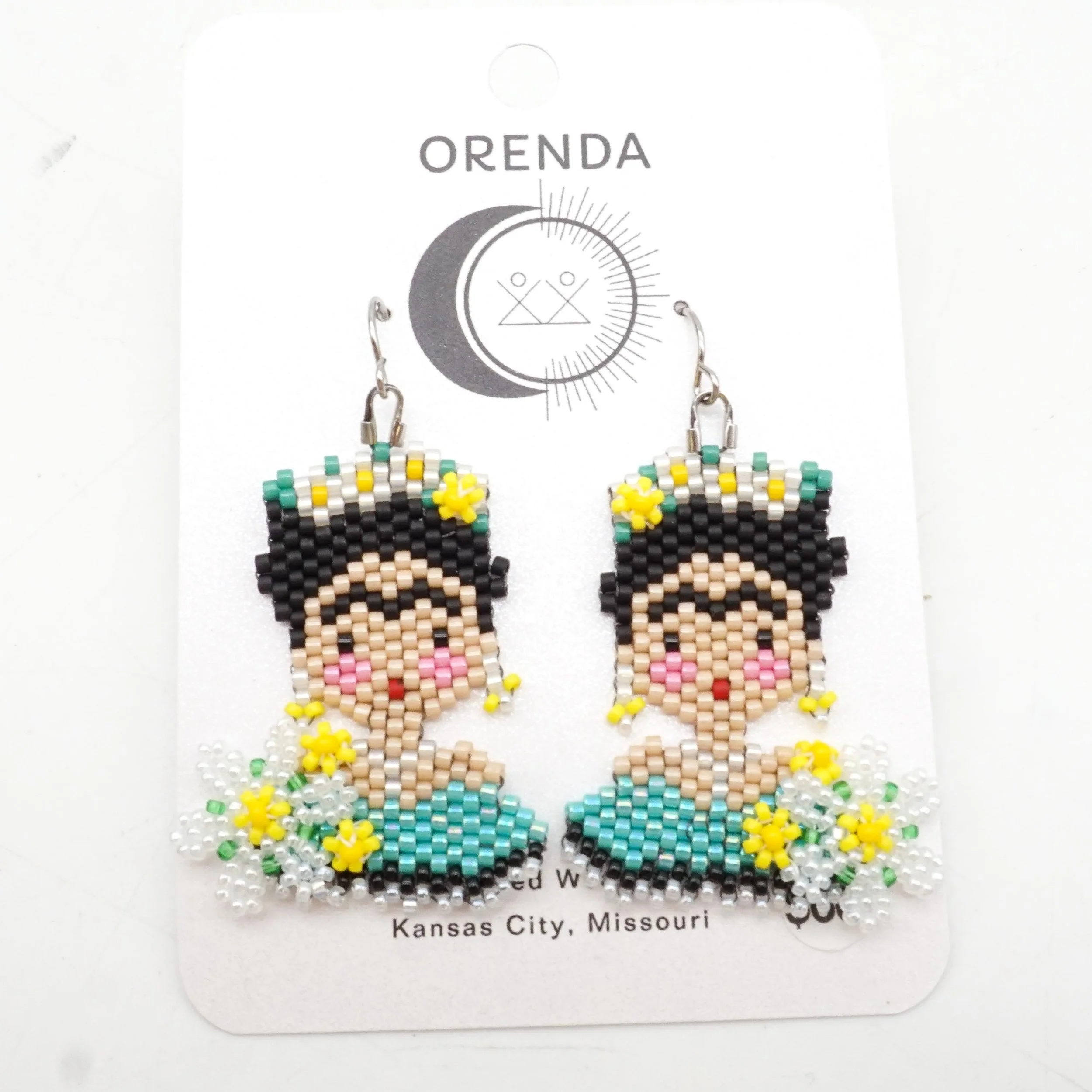 Frida Earrings - White Daisy