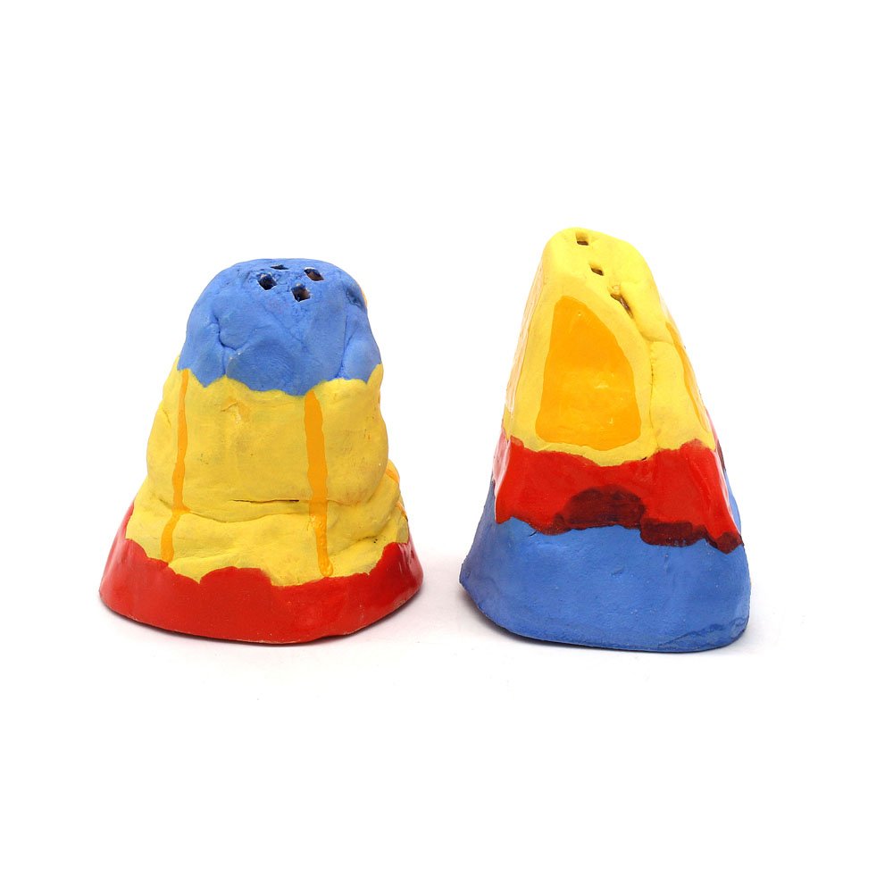 Slat and Pepper Shaker 2