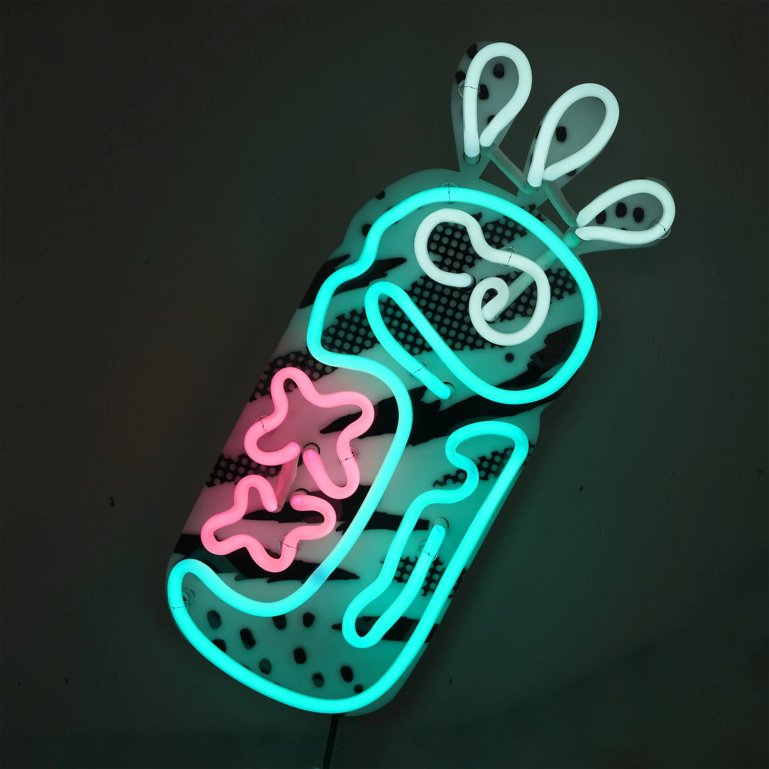 Element 10_Cheers_BTH.jpg
