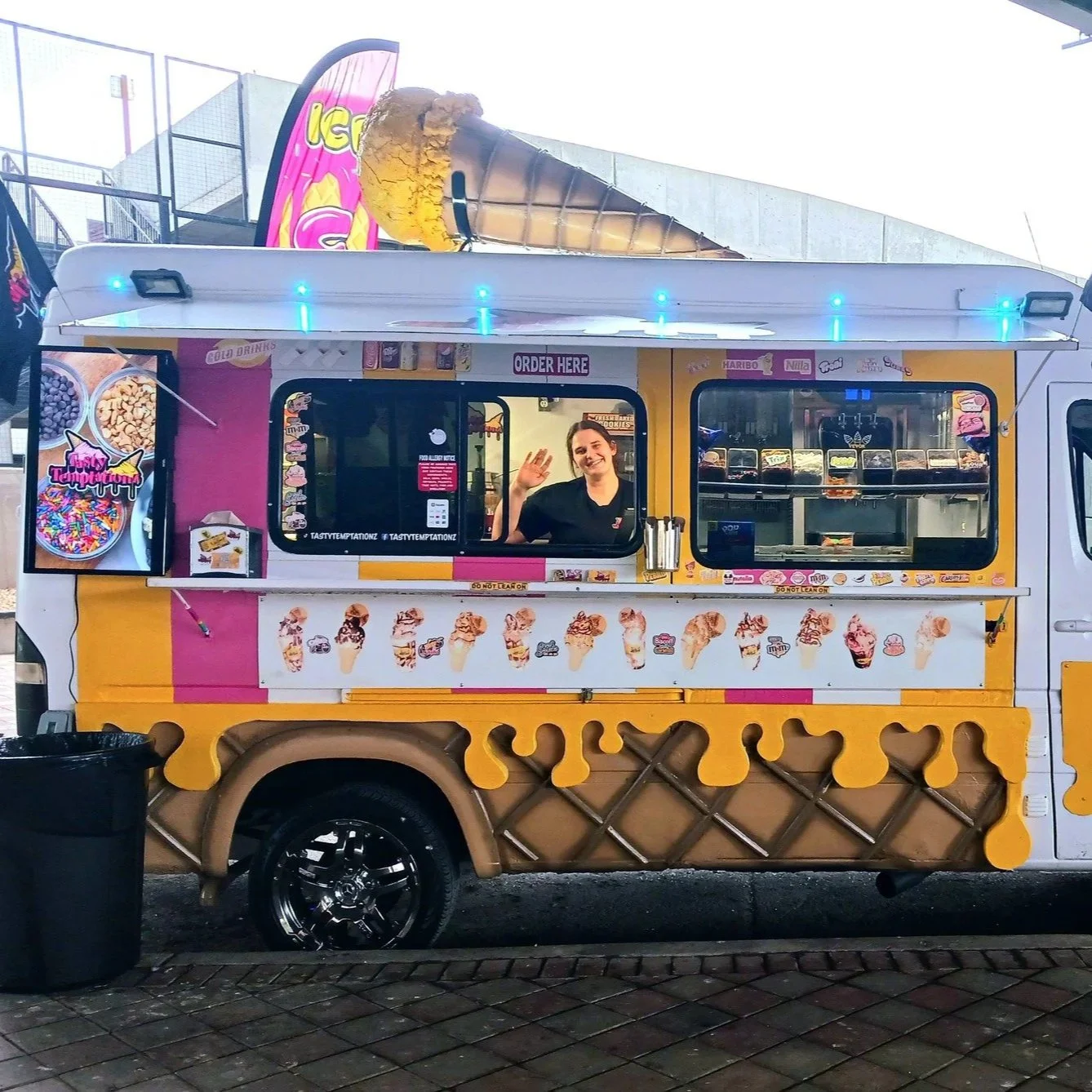 Tasty Temptationz Mobile Ice Cream Truck