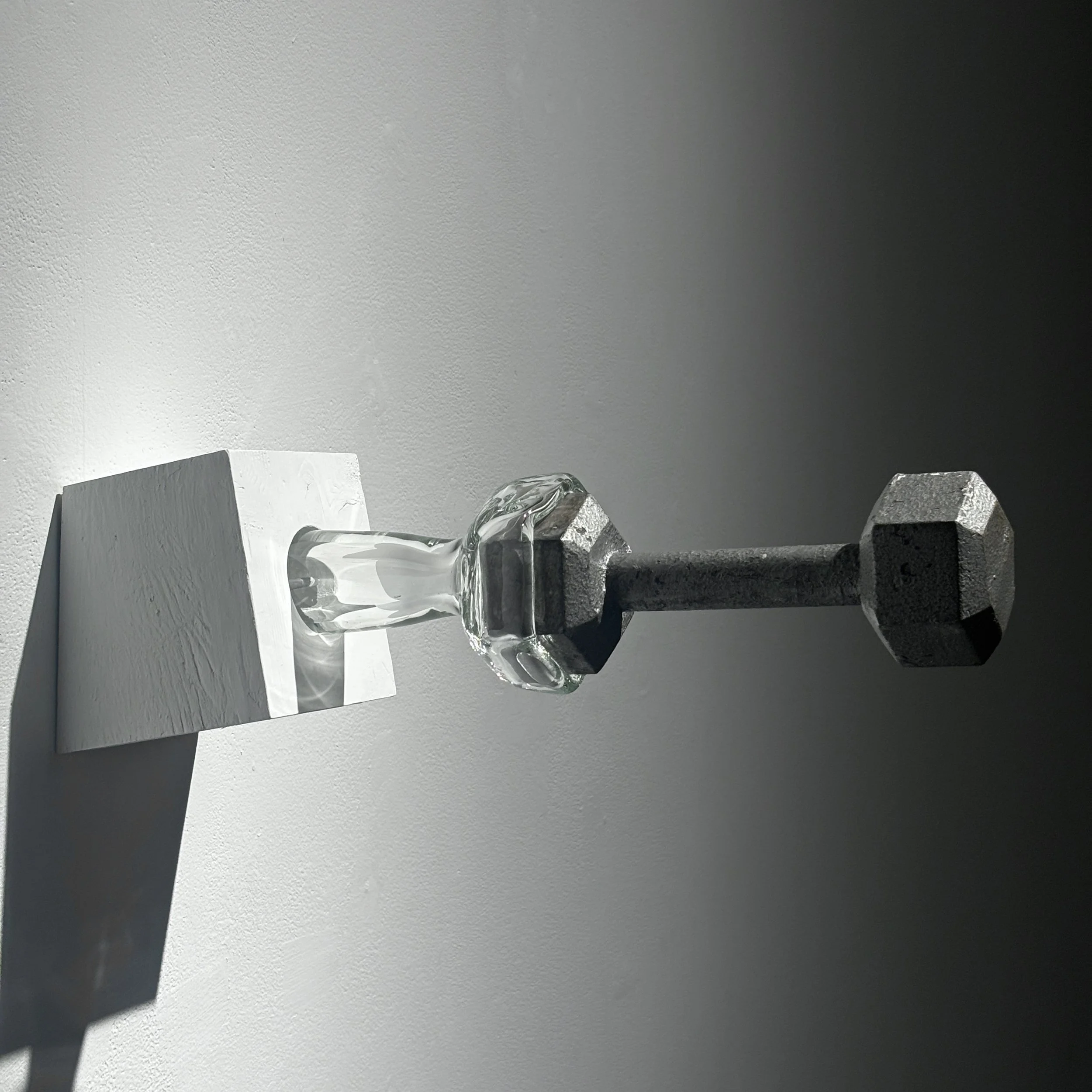 Santiago Mora Static Hold.jpg