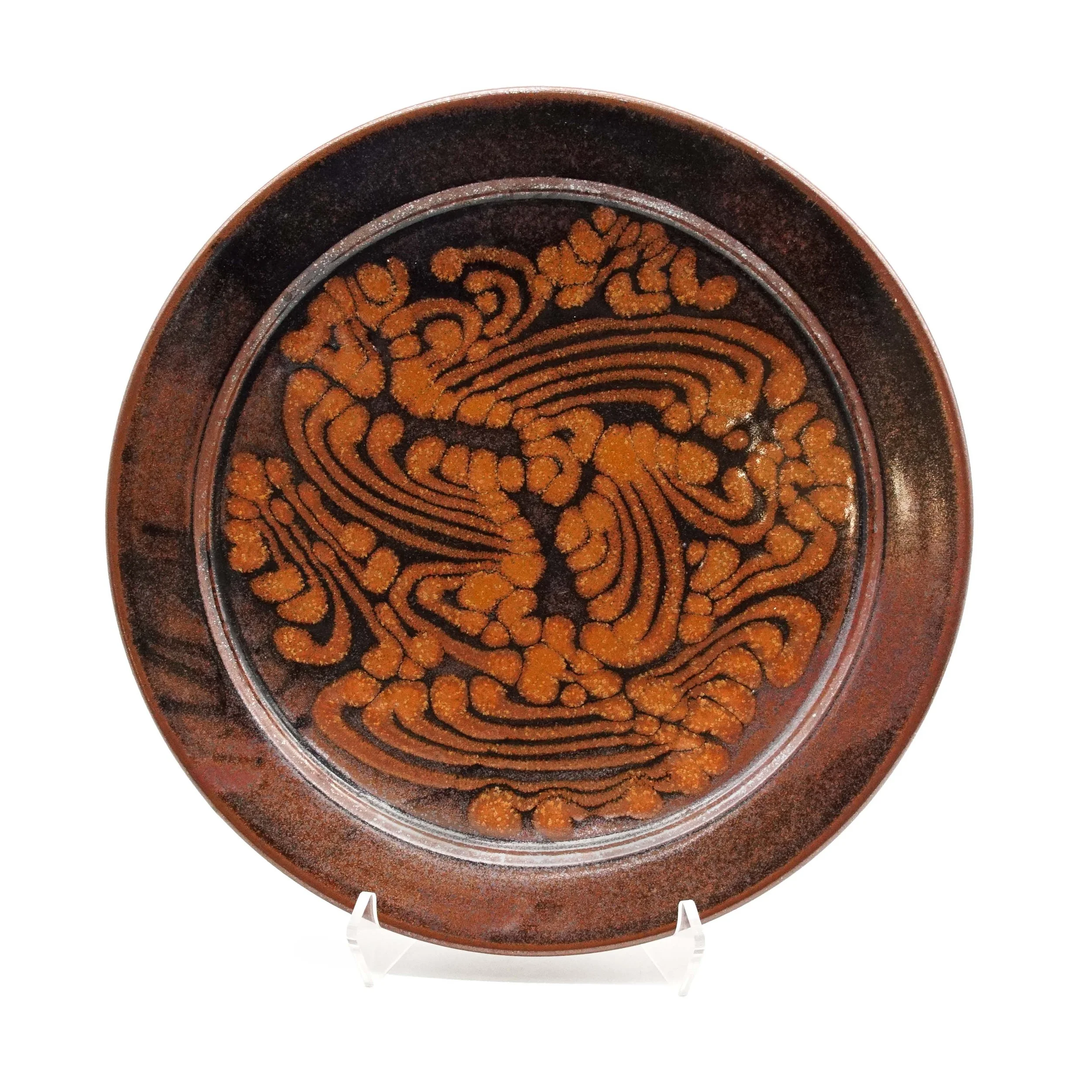 SMALLER_Victor Babu_Brown Plate_KCAI teaching Collection.jpg