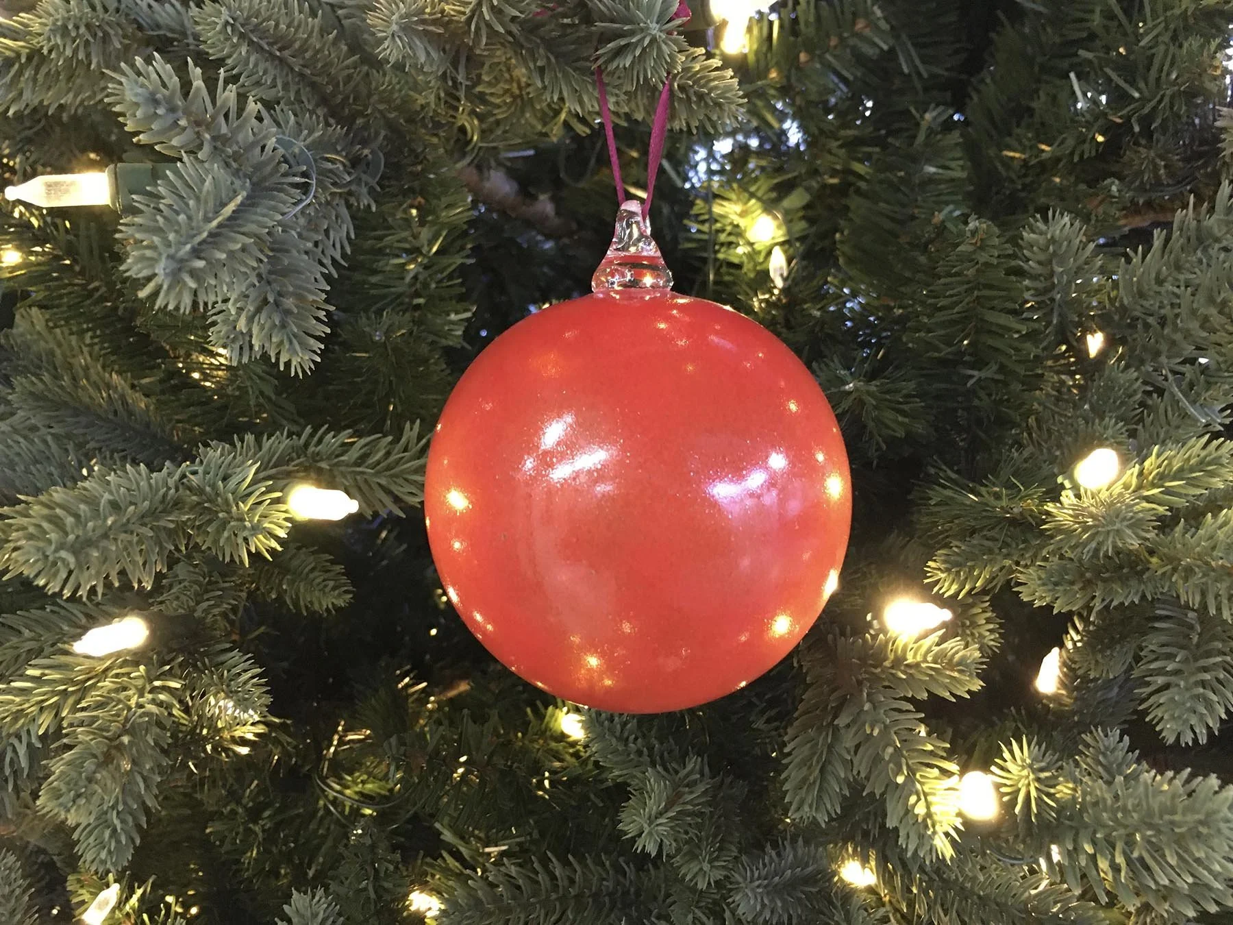 Ornament_red.jpg