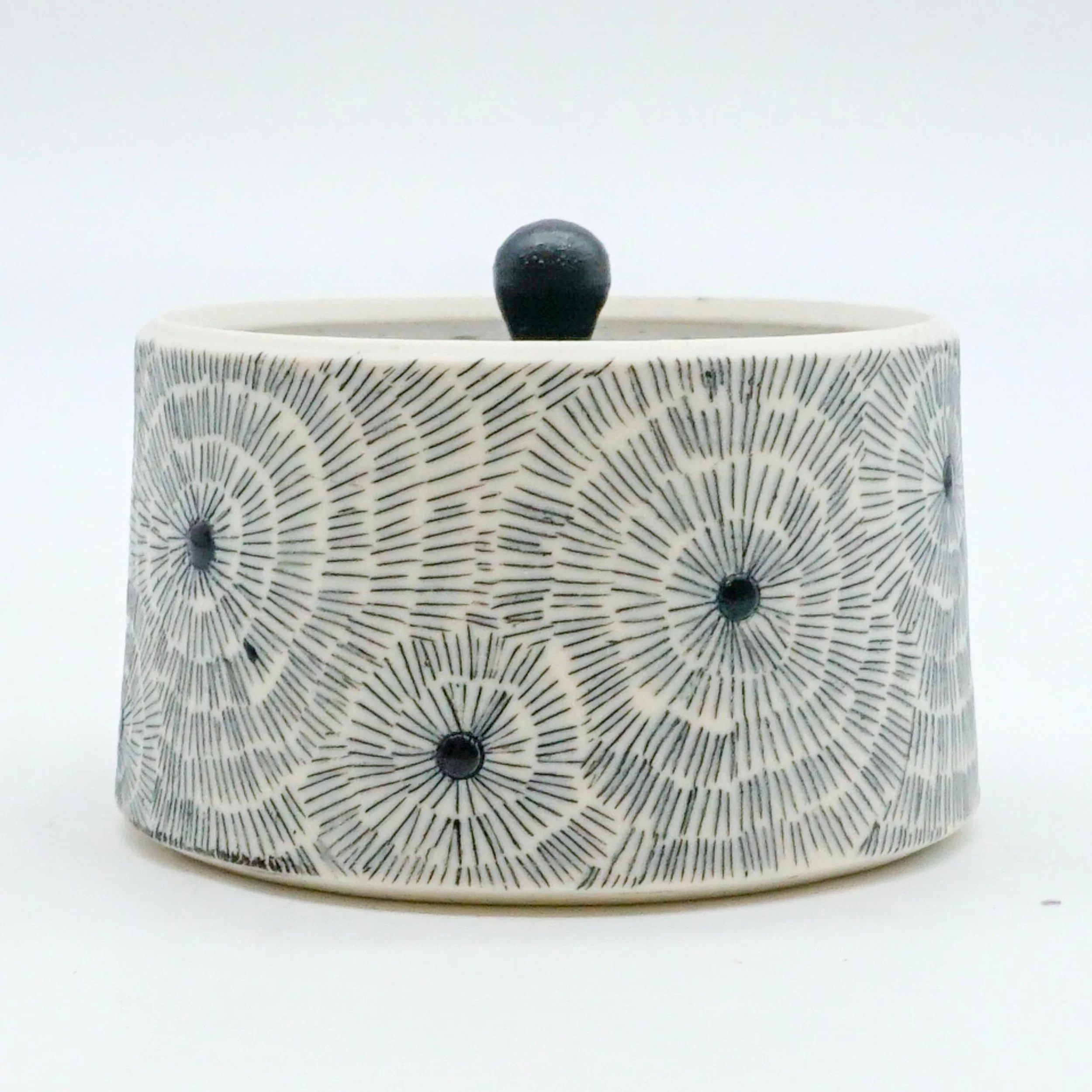 Echo Pattern Jar