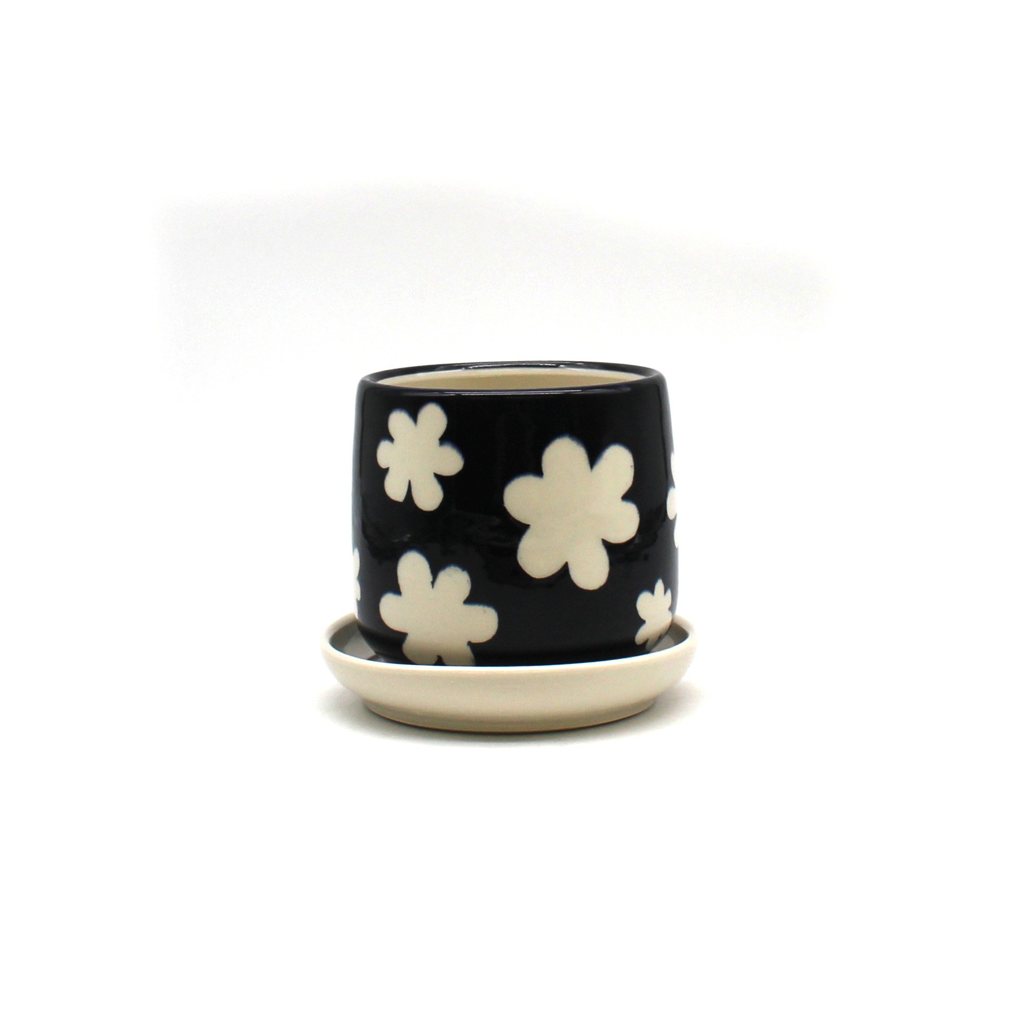 Black and White Planter