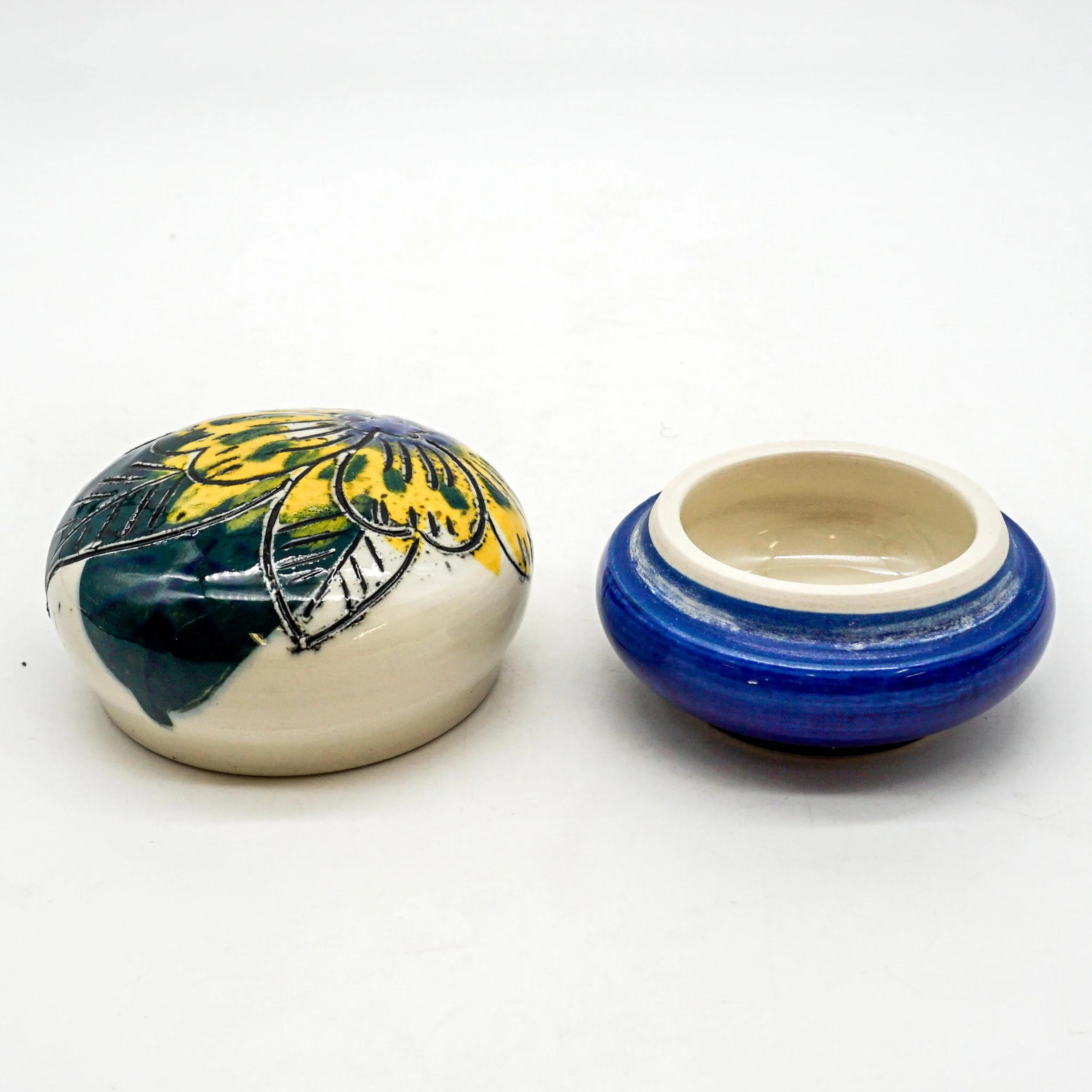 Brown Harkin,Mariko_MBR79-2.jpg