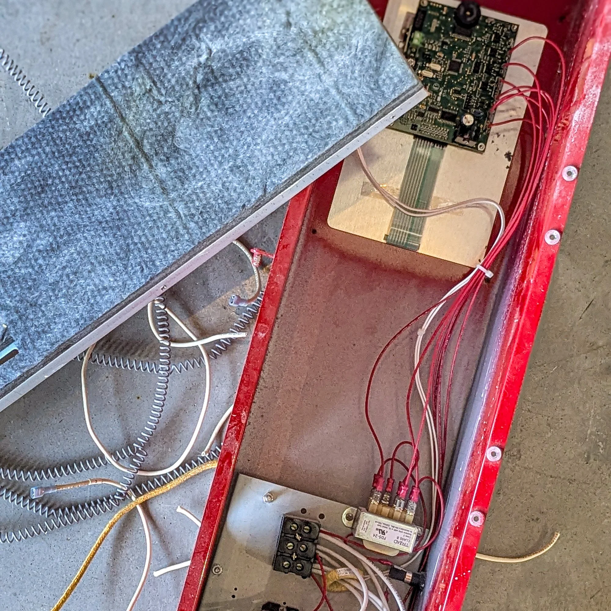 electric_kiln_maintenance_and_repair_03.jpg