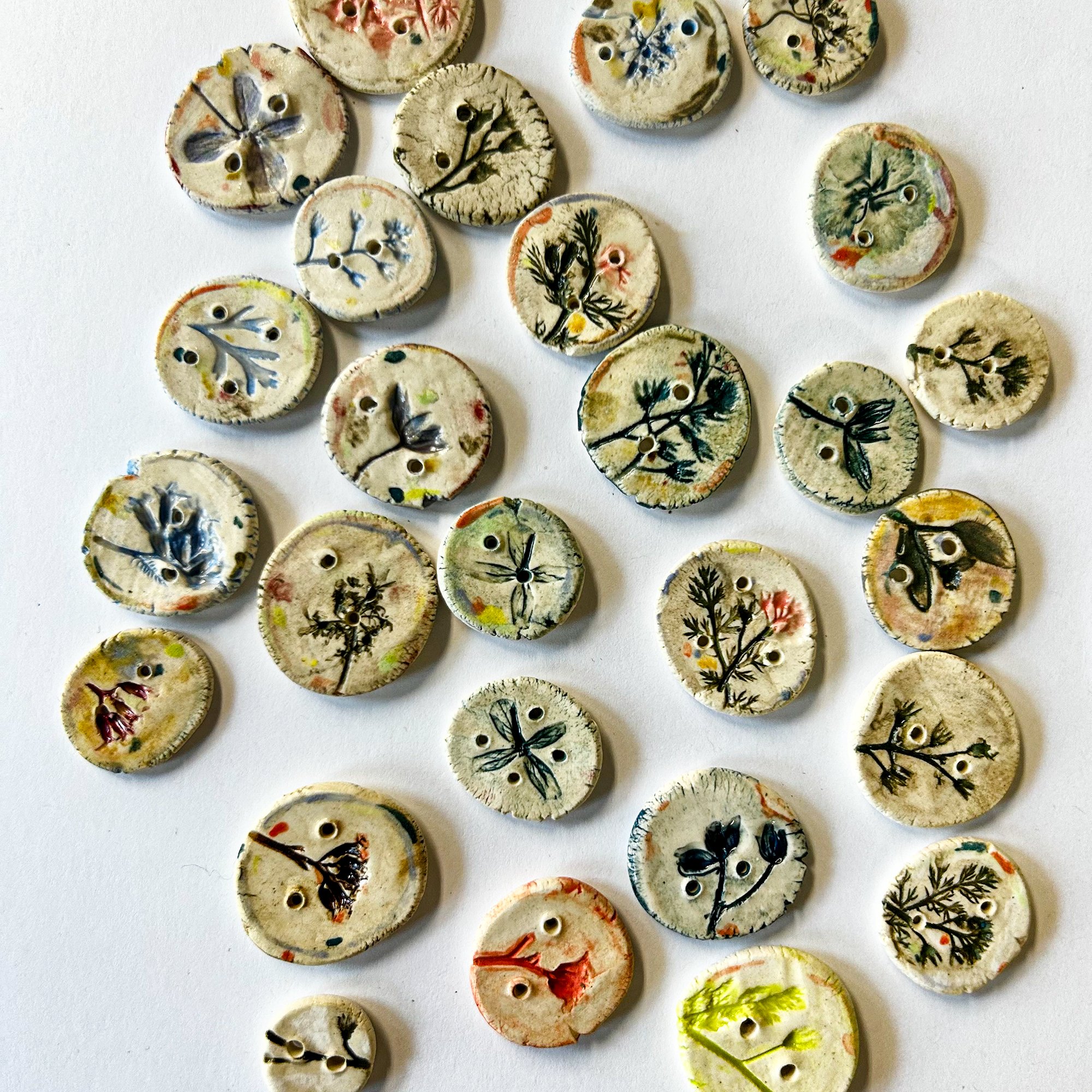 Buttons_and_stitching_Hadley_Clark_4.jpg