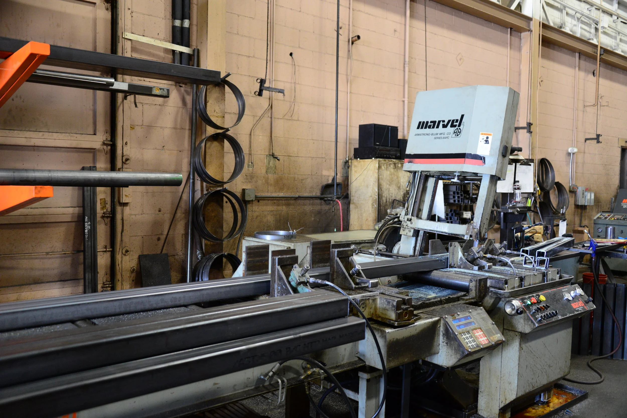 Vertical Band Saws