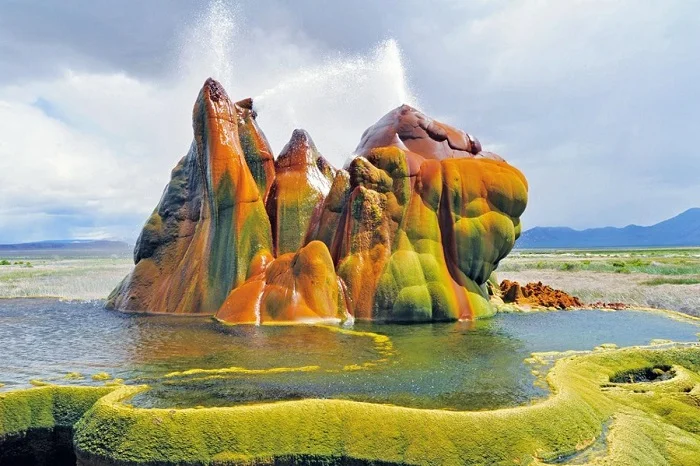 Fly Hot Springs