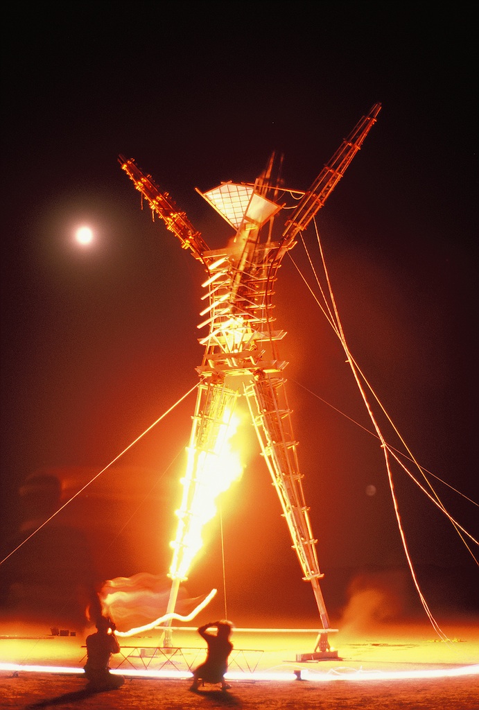 burning-man-1990_3495901820_o.jpg
