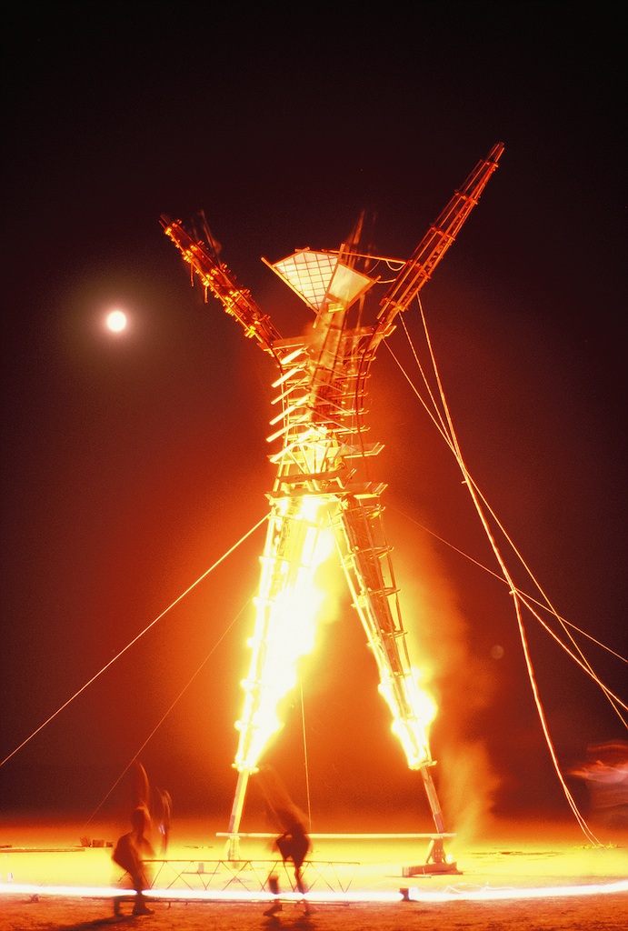 burning-man-1990_3495902394_o.jpg