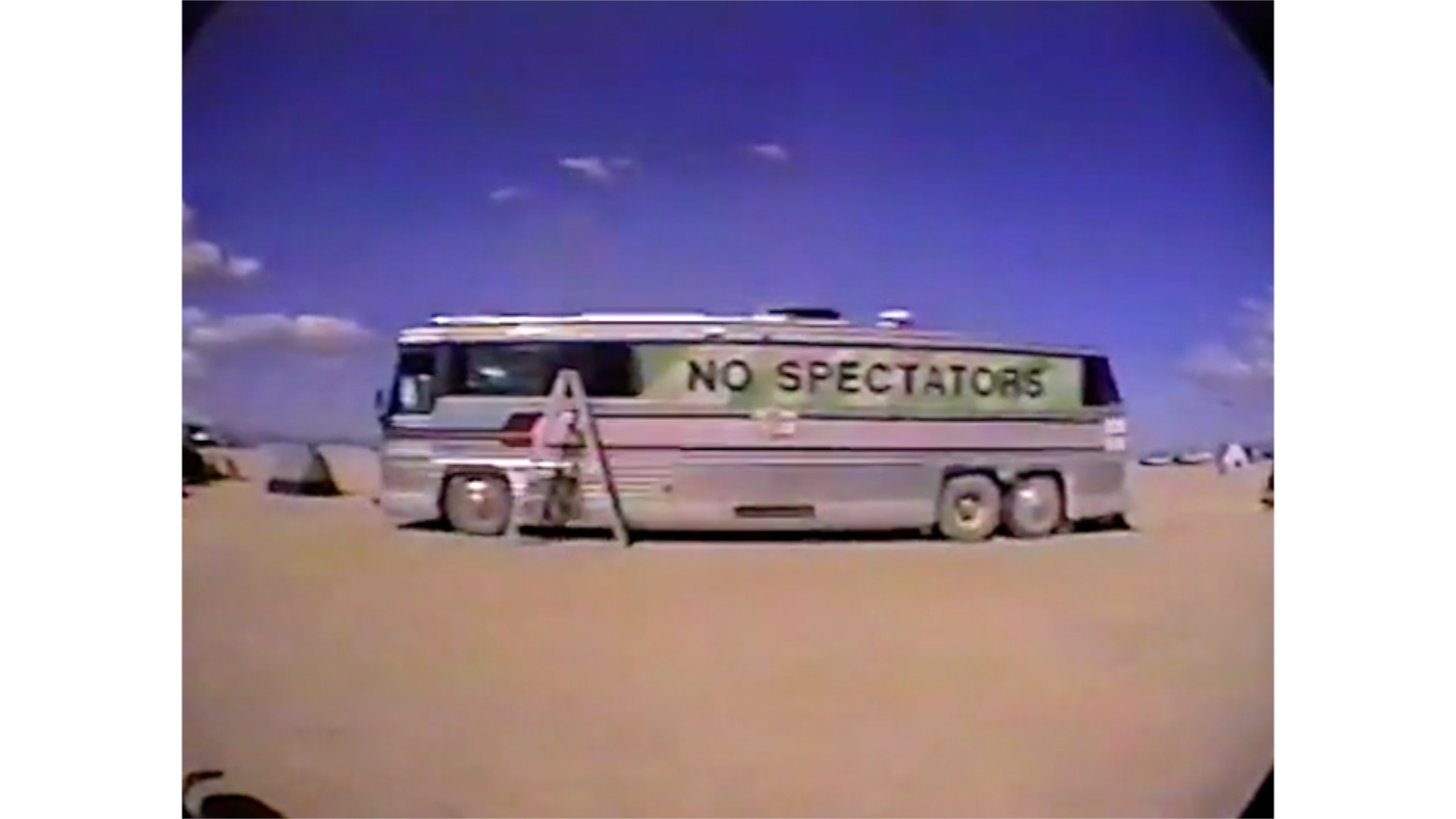No Spectators Bus.png