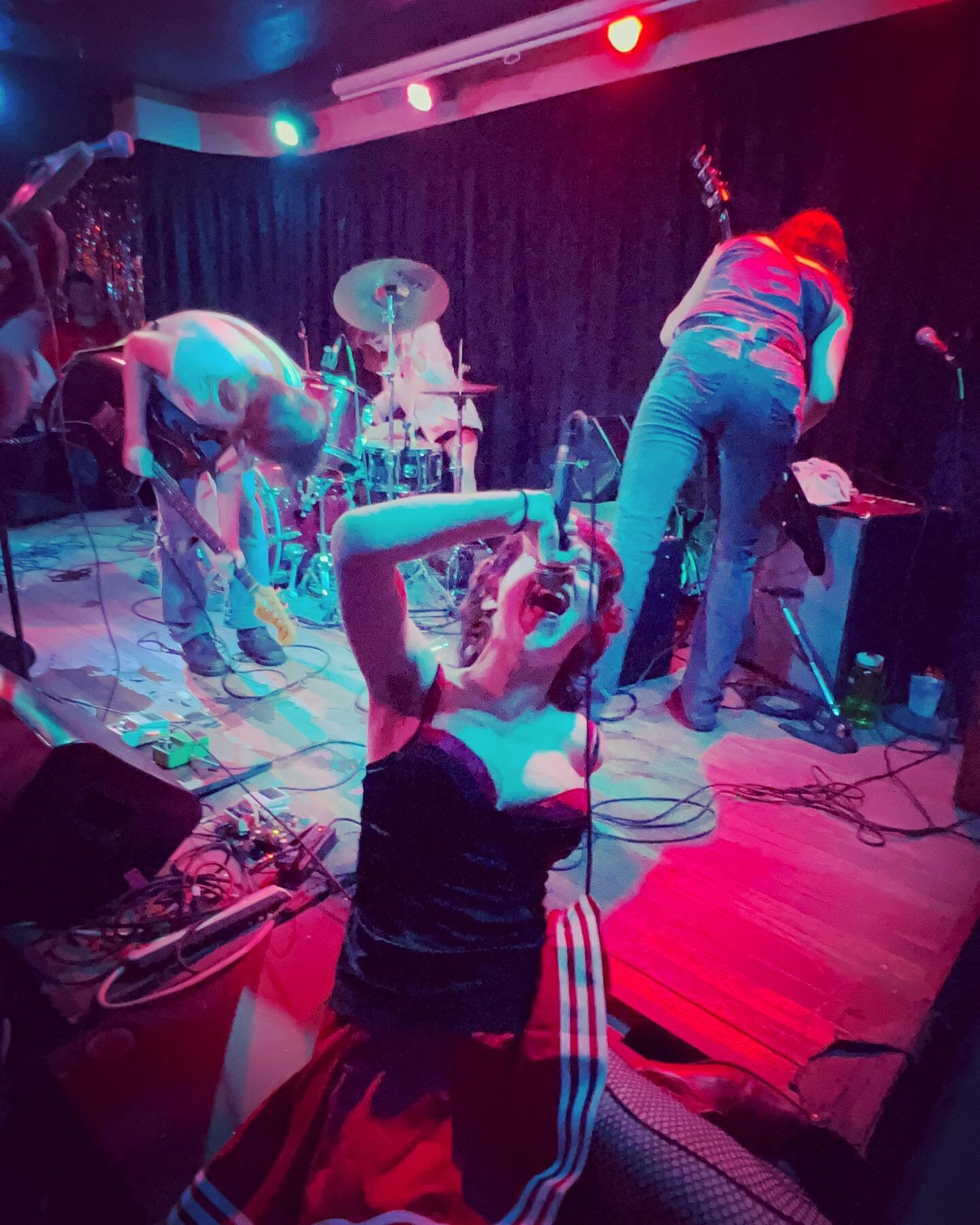 @diespitz tearing up #freeweek as expected. Next stop worldwide domination 😝🤘🎸