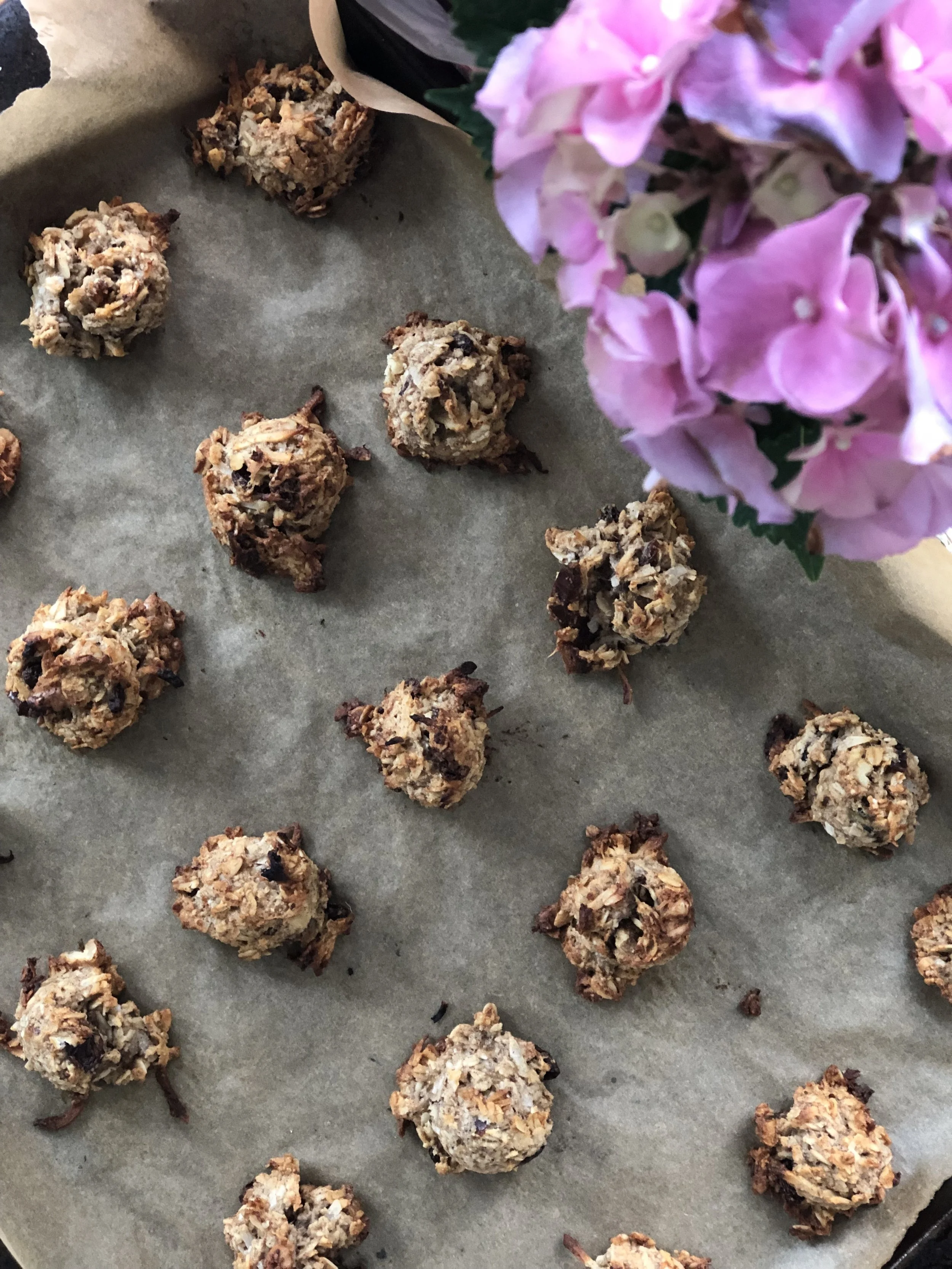 Banana Date Cookies