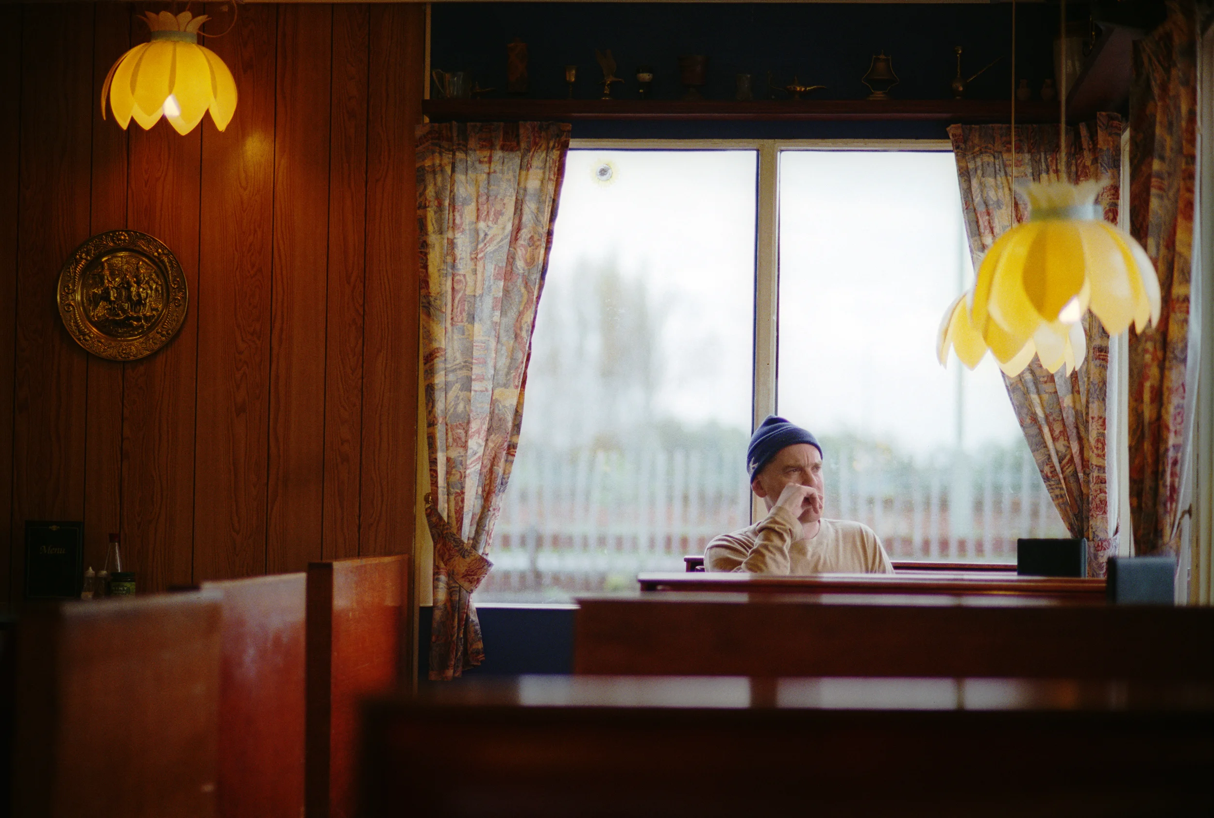 diner-portrait_horseshoe_website copy.jpg