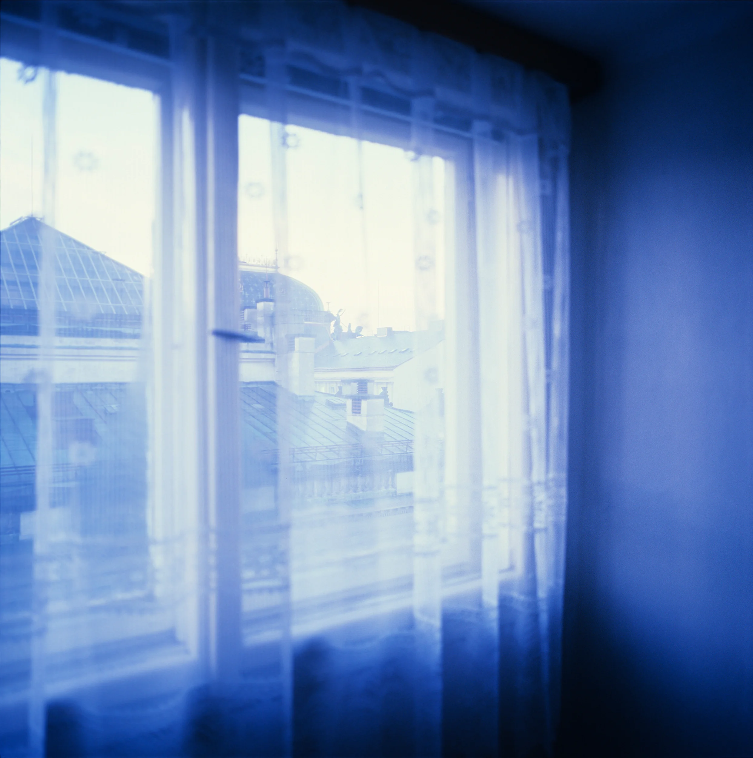 prague-blue-window_website.jpg