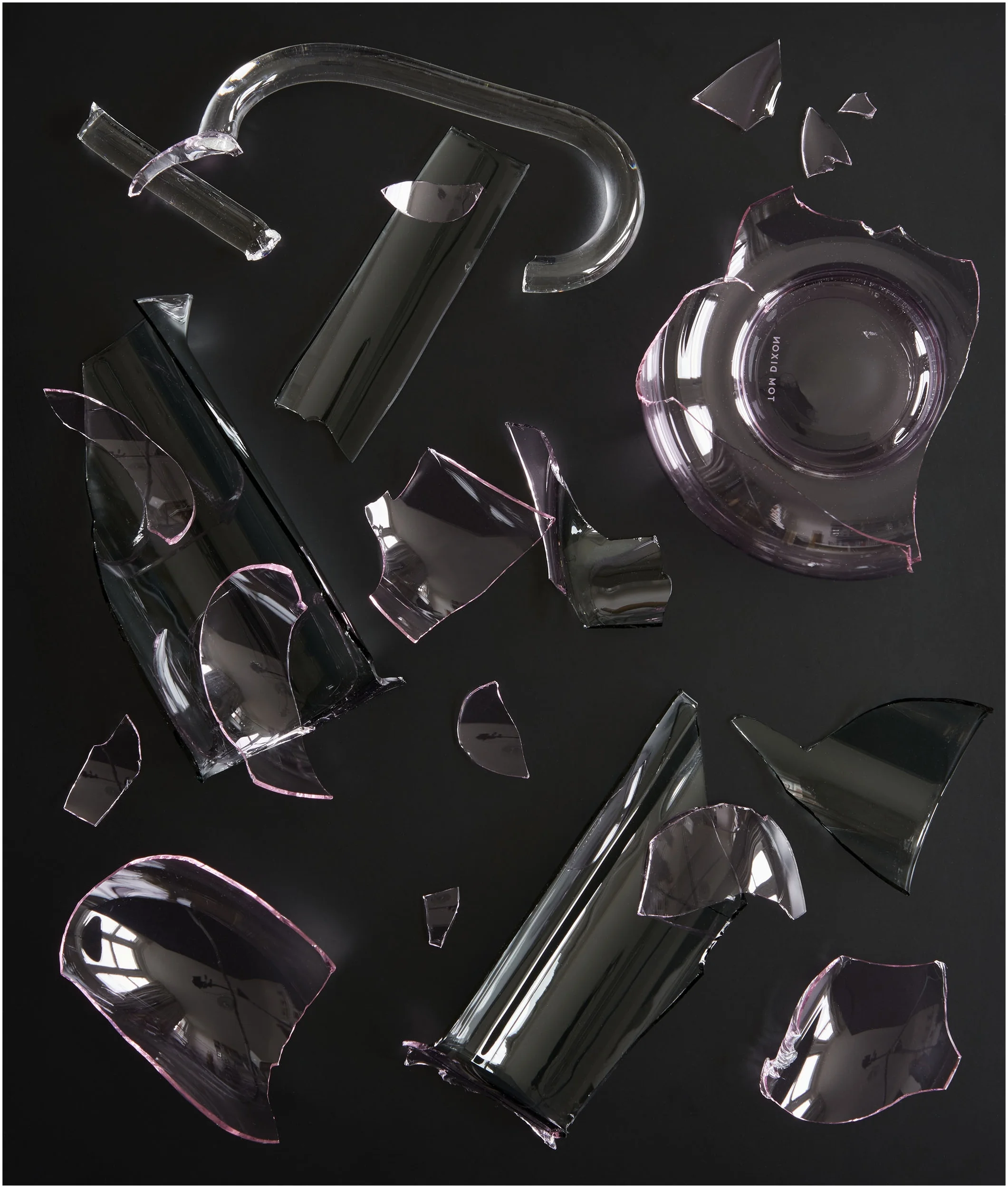 tom-dixon-glass_24027_white-border.jpg