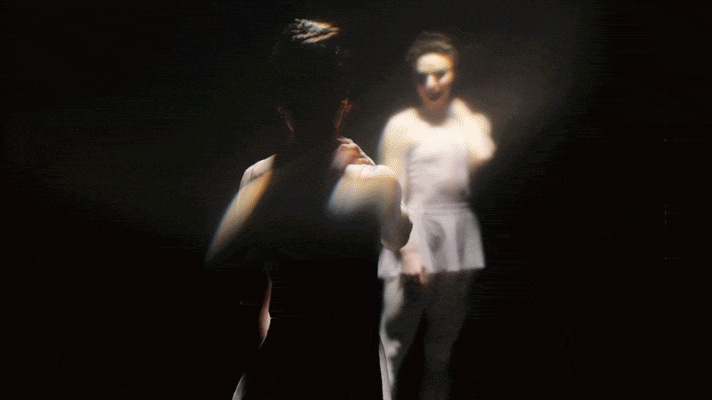 BLACK SWAN