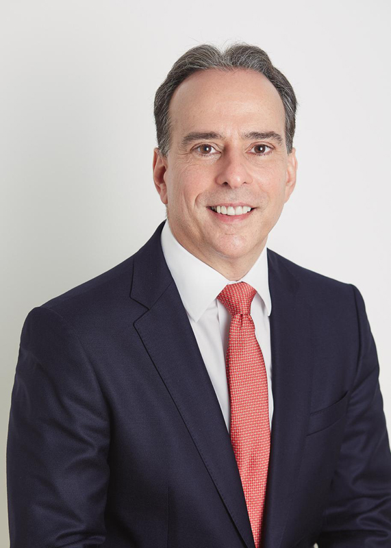 Alejandro Ferrer.jpg