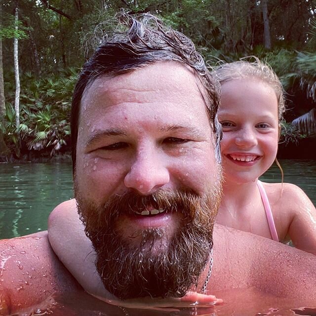 Big day and big night at Blue Springs with my big girls&rsquo; first camping trip. Also a big quarantine beard. .
..
...
....
.....
....
...
..
.
#florida #bluesprings #floridagirl