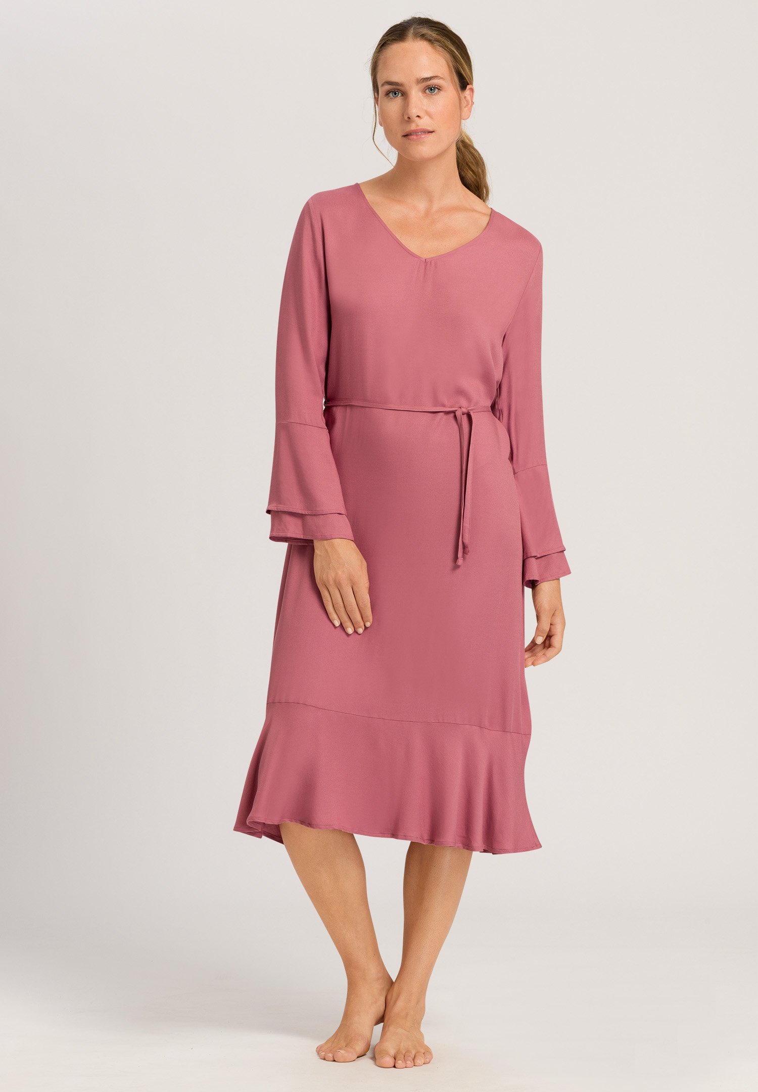 HANRO_231_W_SunnyVibes_Dress_078731_072425_040.jpg