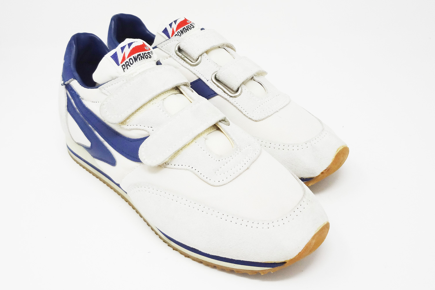 The Deffest®. A vintage and retro sneaker blog. Pro Wings vintage sneakers