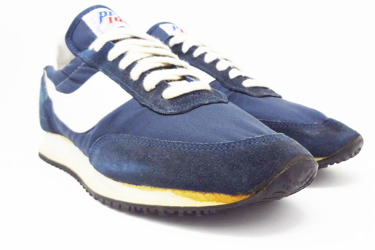Pro 100 deadstock OG 80s vintage sneakers @ The Deffest