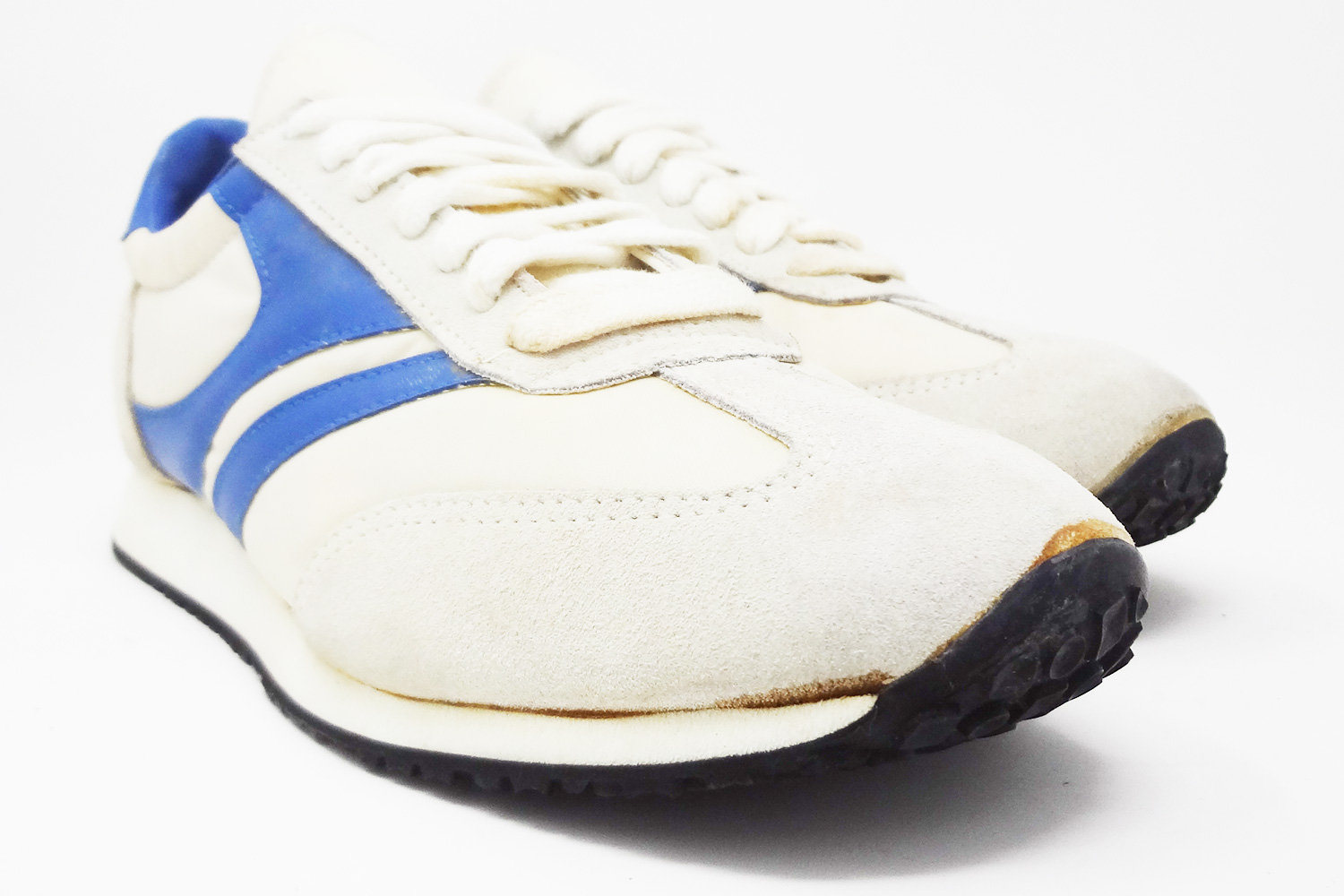 Rare 80s Cosmos vintage sneakers @ The Deffest