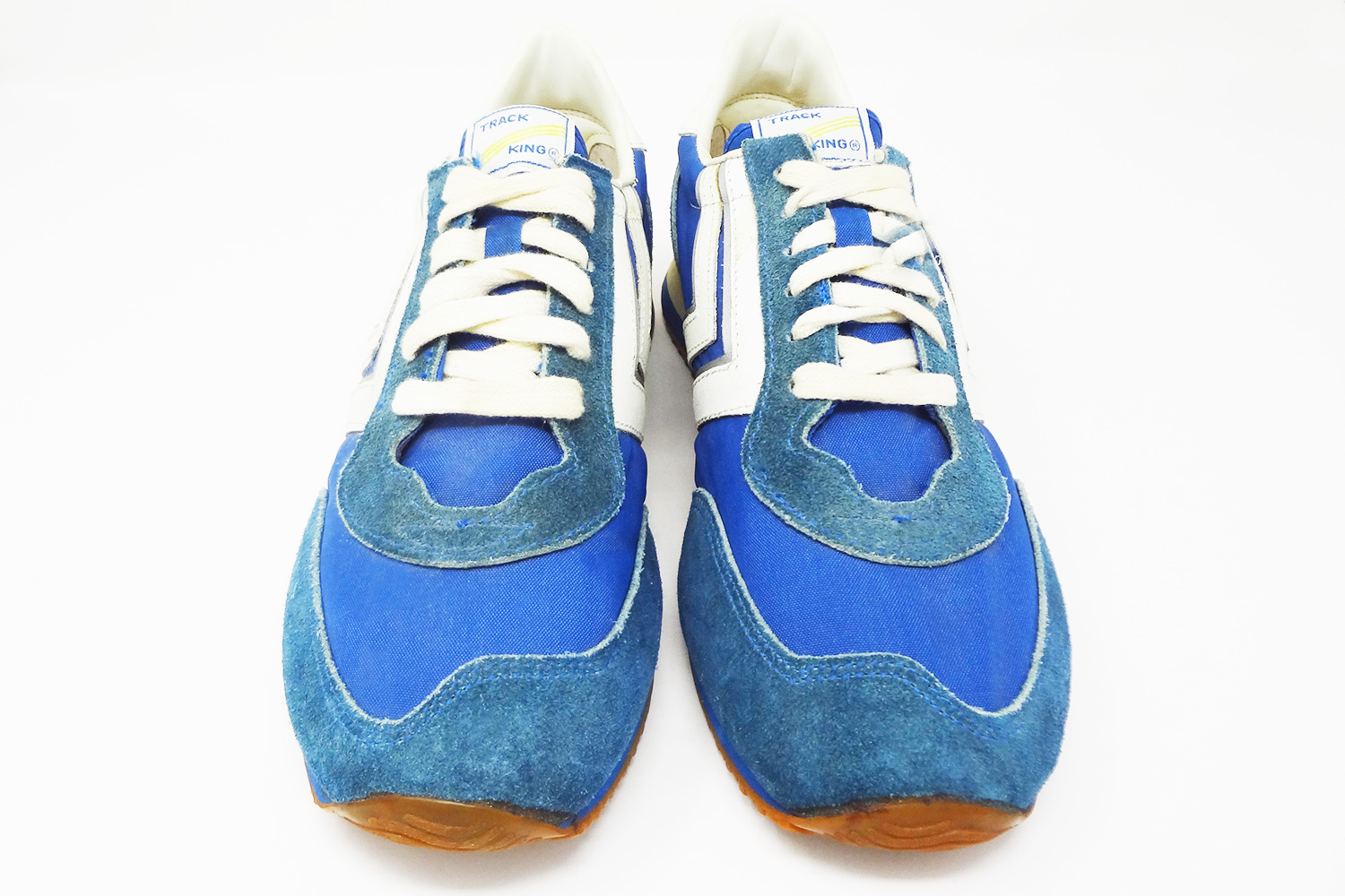vintage track shoes