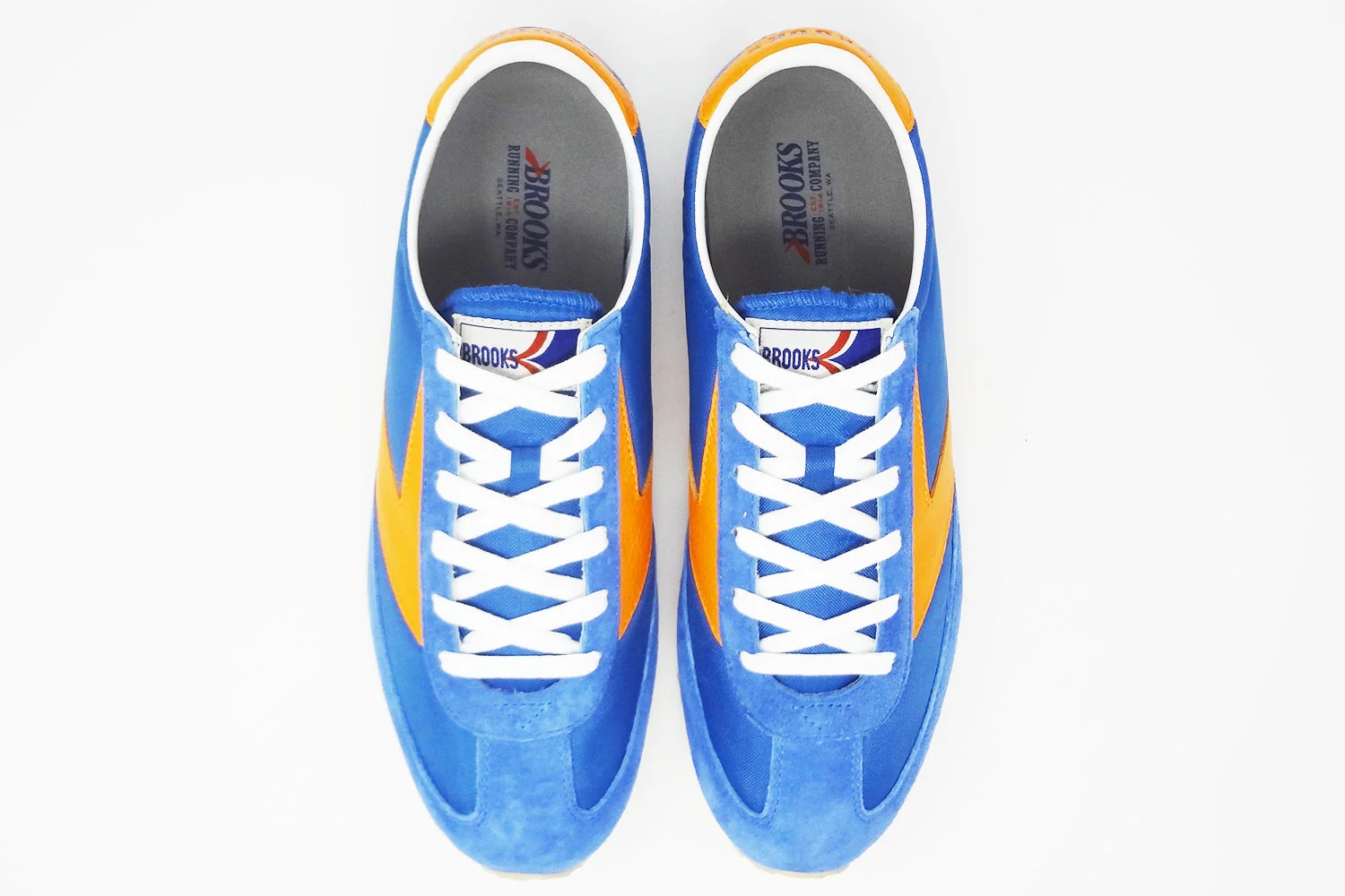 brooks vintage sneakers