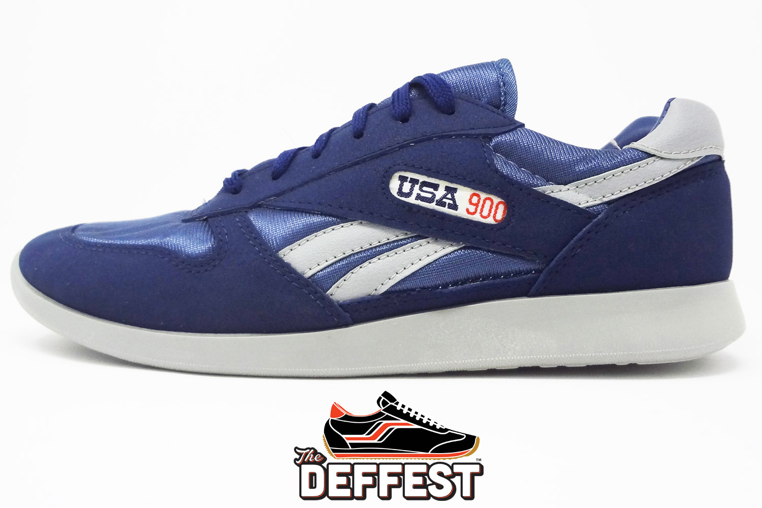 Vintage USA 900 sneakers side view @ The Deffest