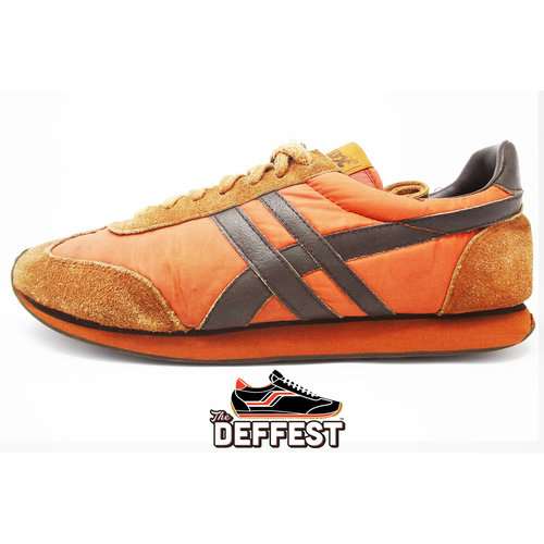 The Deffest®. A vintage and retro sneaker blog.