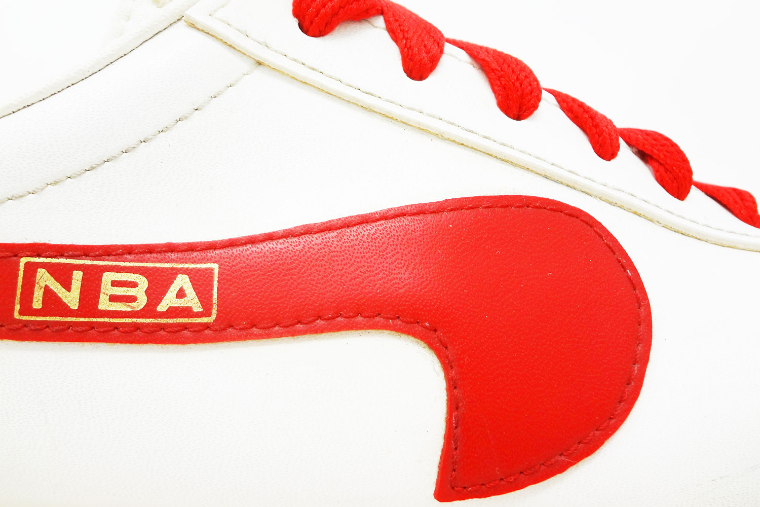 Vintage Kinney NBA upside down swoosh sneakers detail @ The Deffest