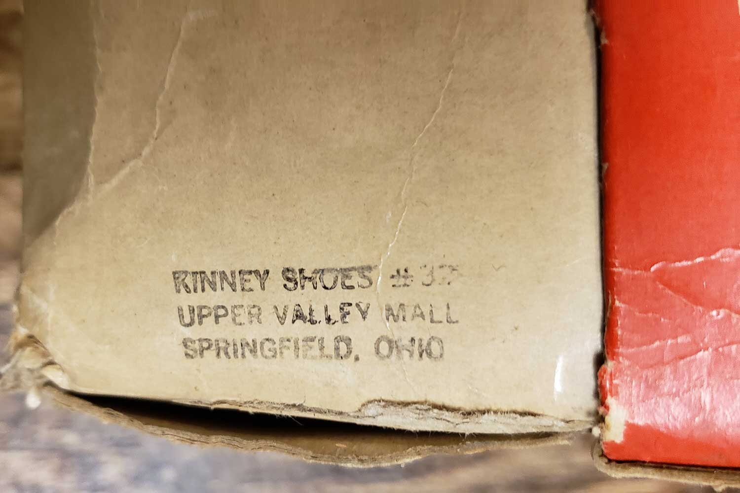 Kinney NBA vintage sneaker box detail @ The Deffest