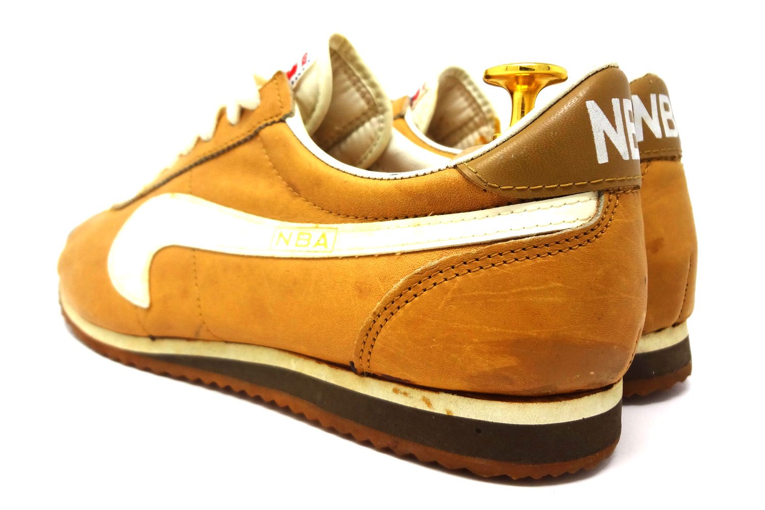 Kinney-NBA-Nike-Le-Village-vintage-sneaker-comparison-rear-3-4a-The-Deffest.jpg