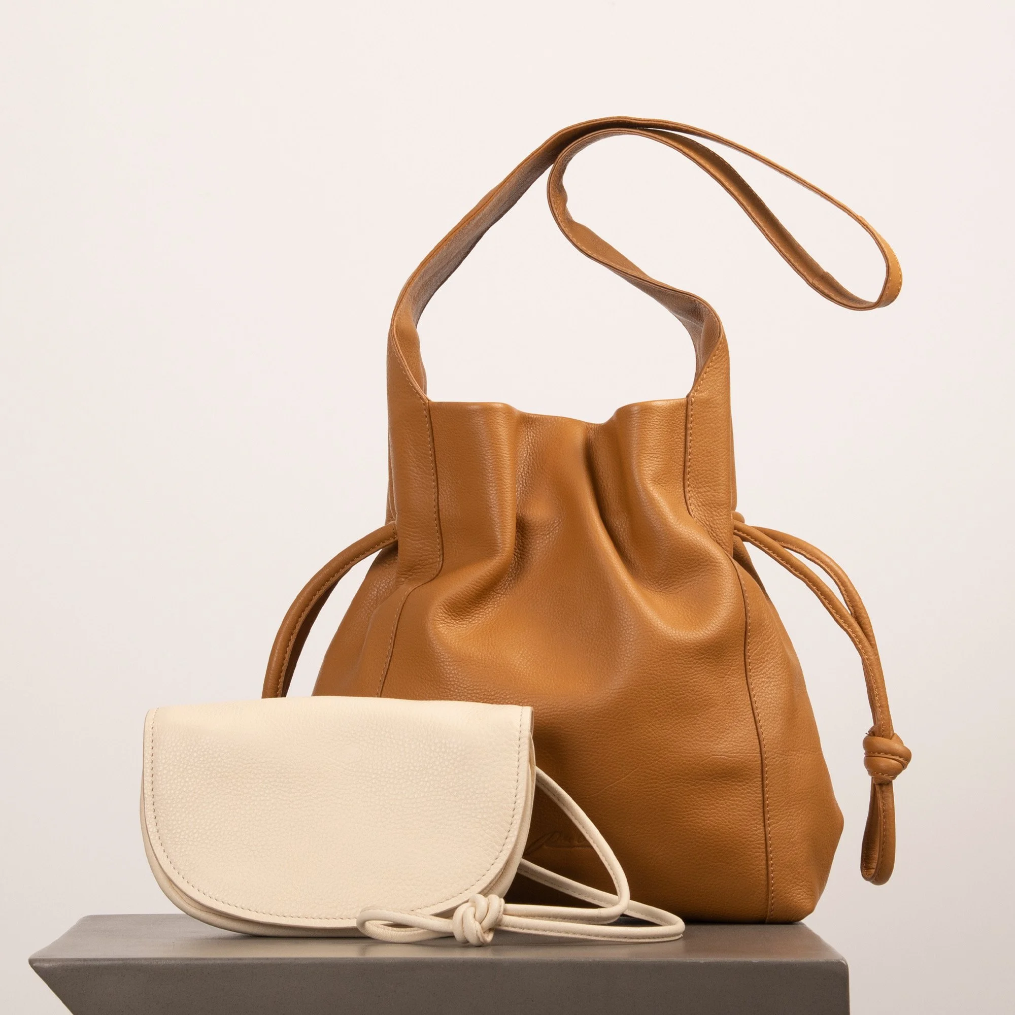 seneca_luna on block 2000x2000.JPEG