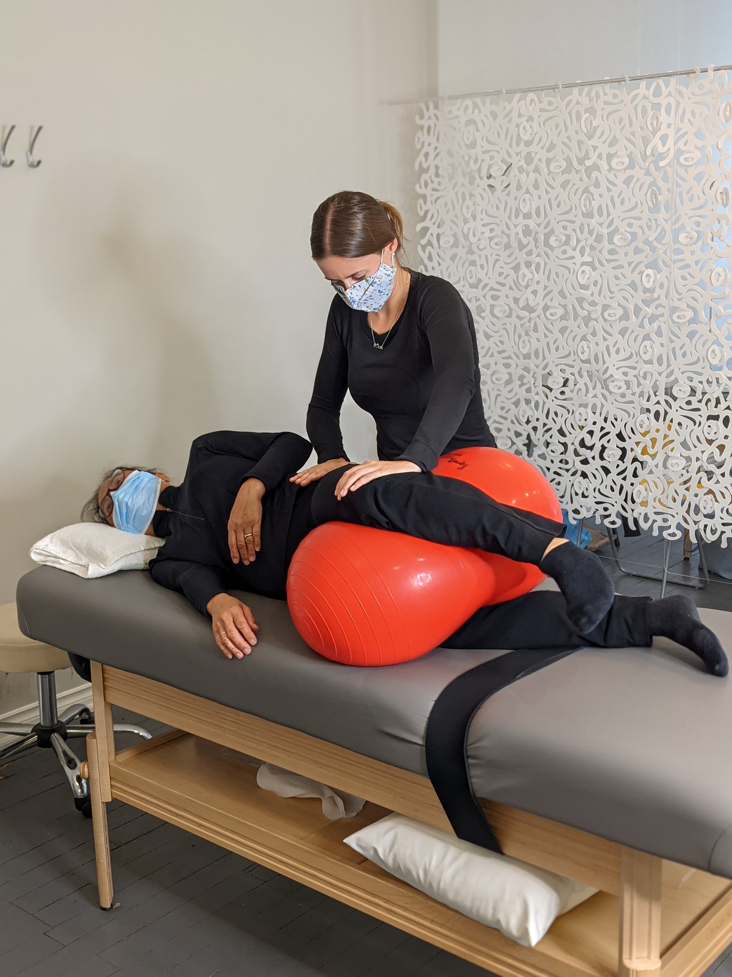 Fascial Stretch Therapy (FST) in Toronto