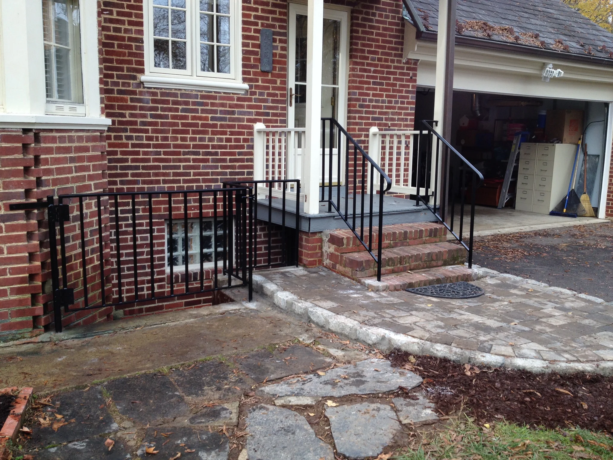 Residential custom handrails