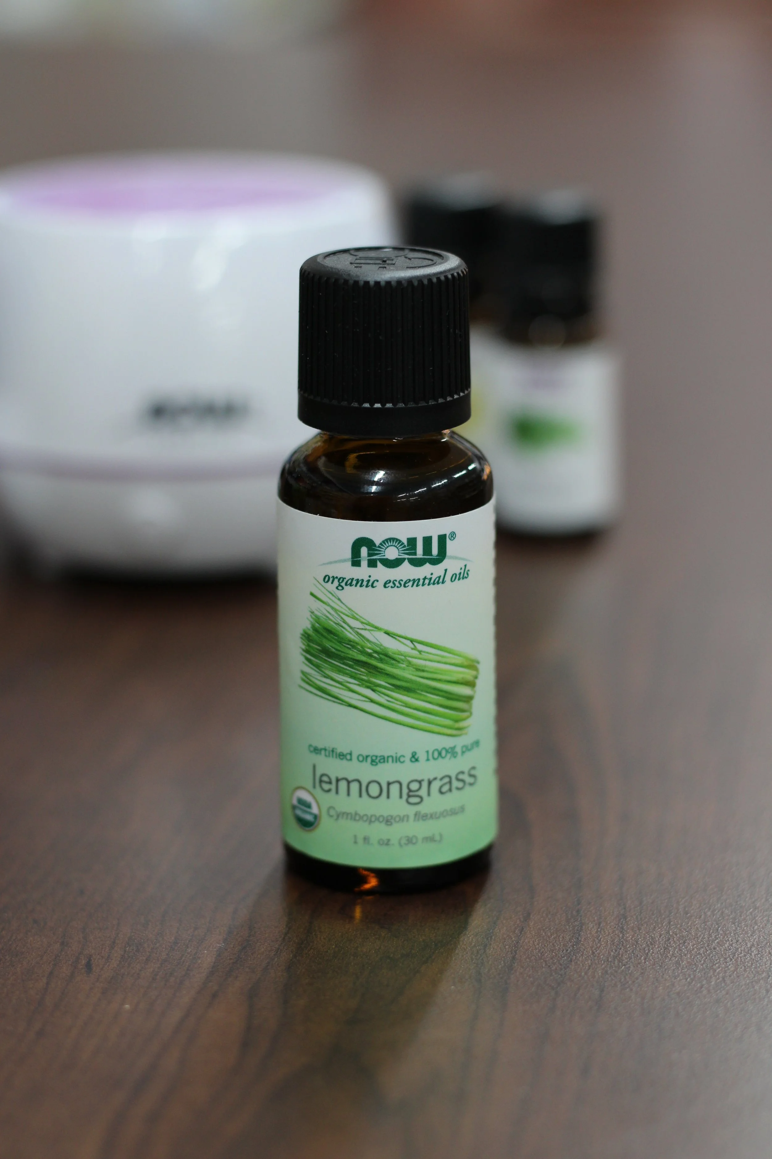 Organic Lemongrass Oil