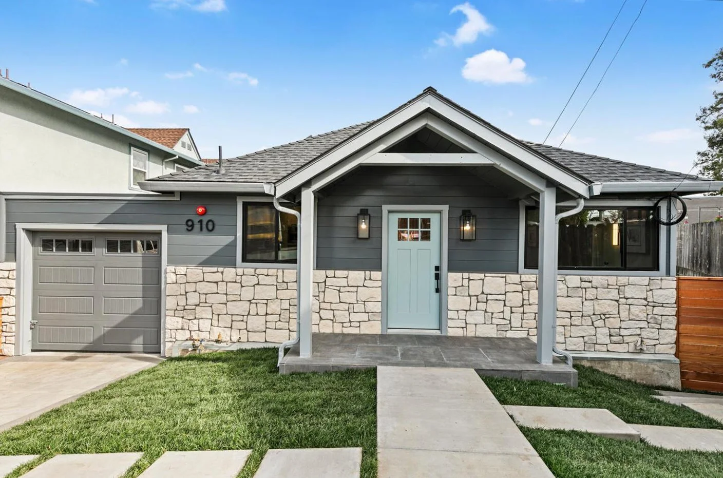 $3,255,000 | 910 Chula Vista Avenue, Burlingame