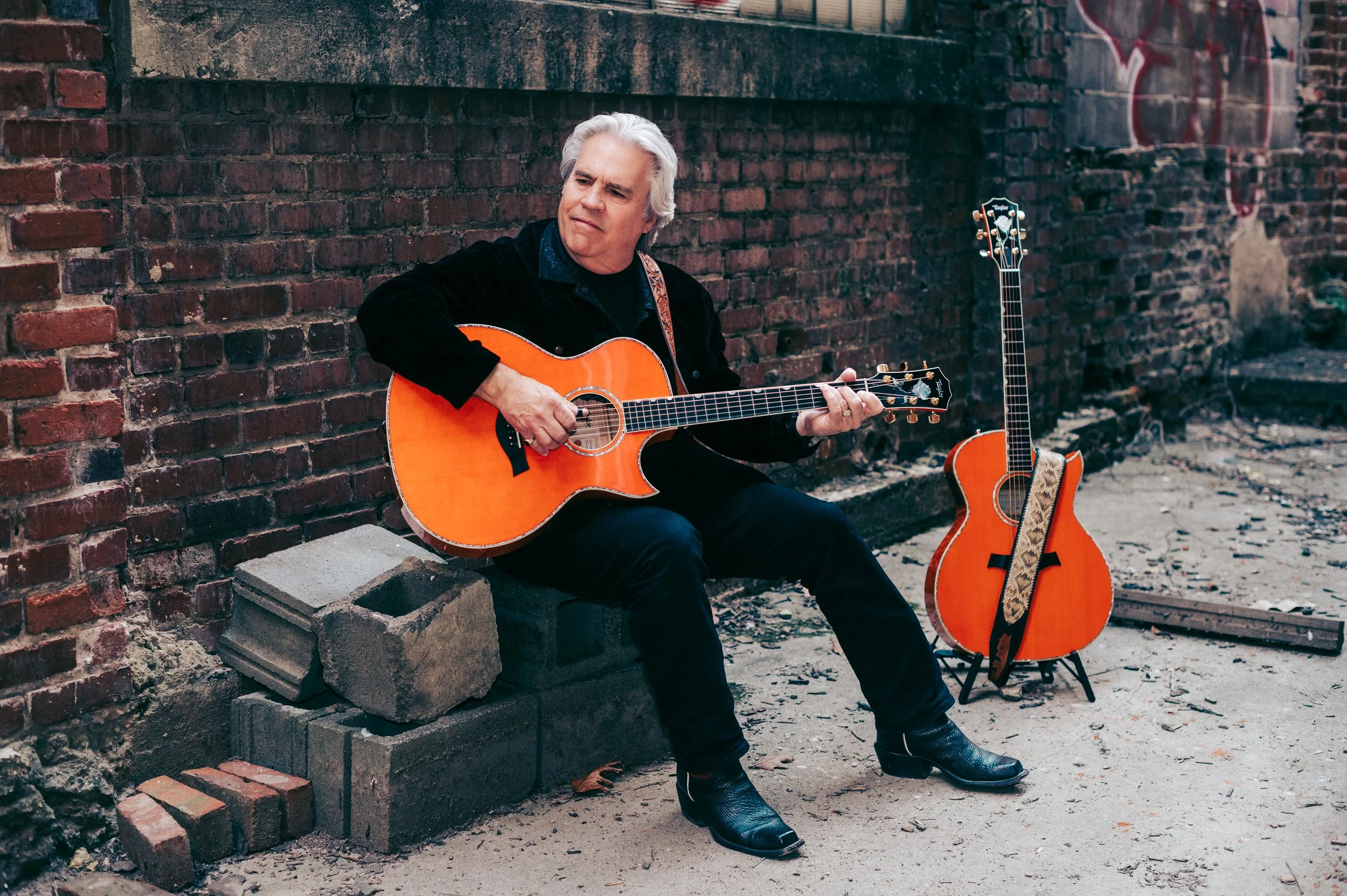 Doyle Dykes Signature Model Tayor Guitar — Doyle Dykes